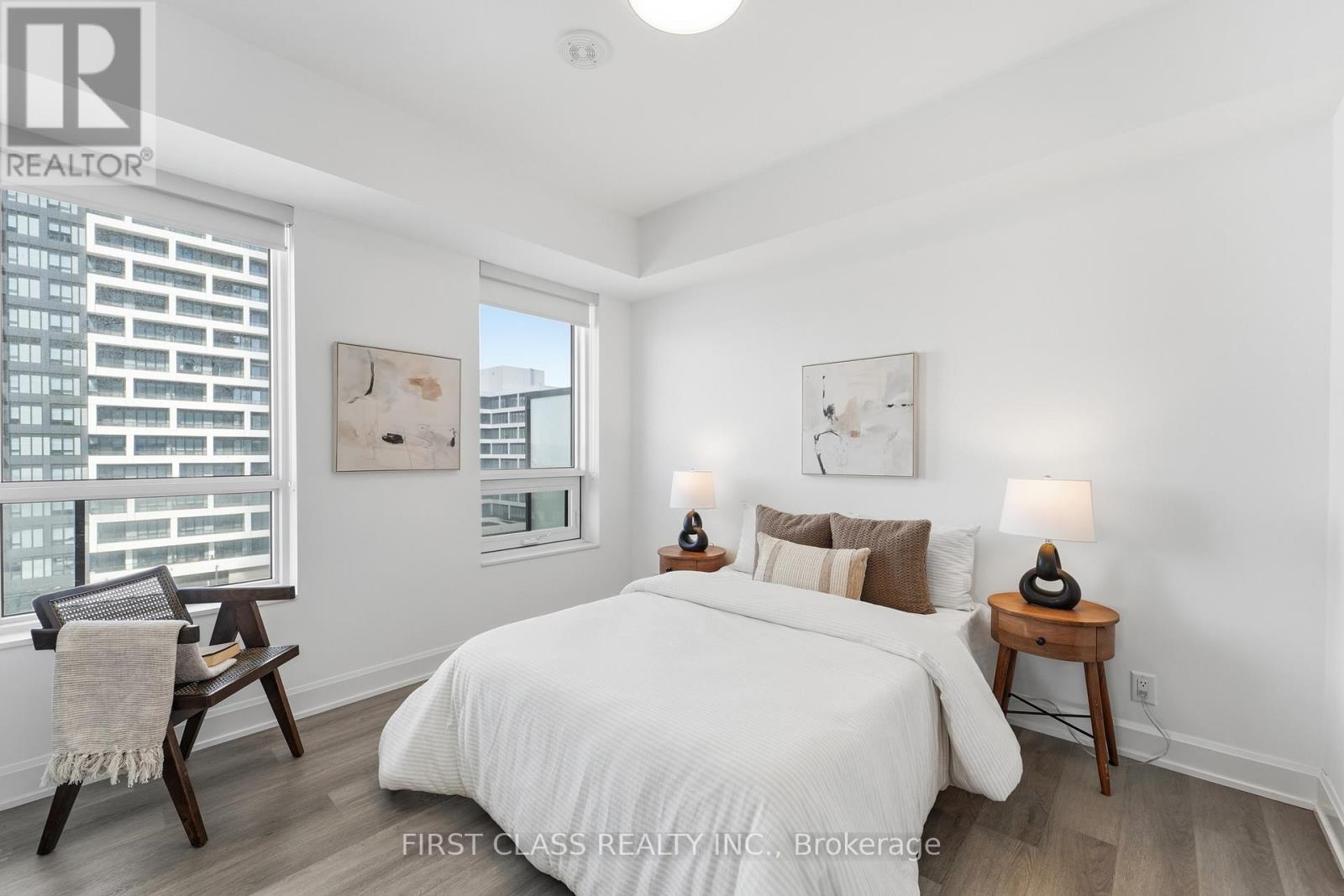 707 - 8 Water Walk Drive, Markham, Ontario  L3R 6L4 - Photo 17 - N12837516