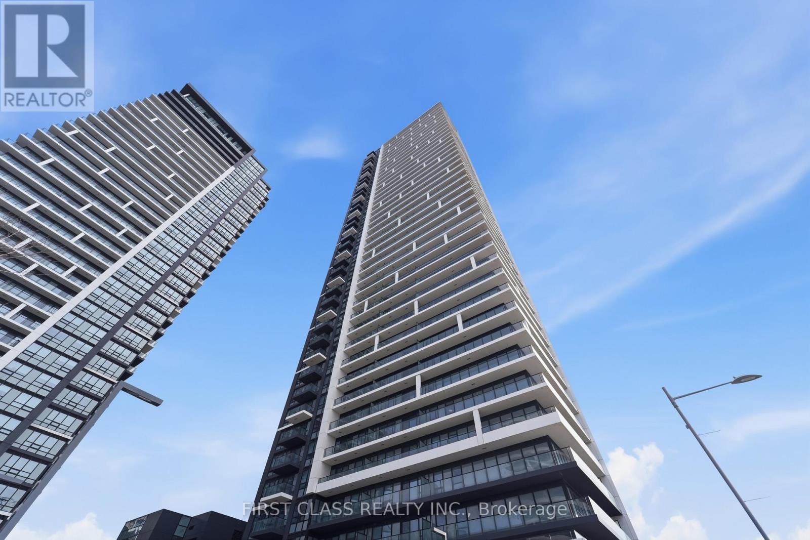 707 - 8 Water Walk Drive, Markham, Ontario  L3R 6L4 - Photo 2 - N12837516