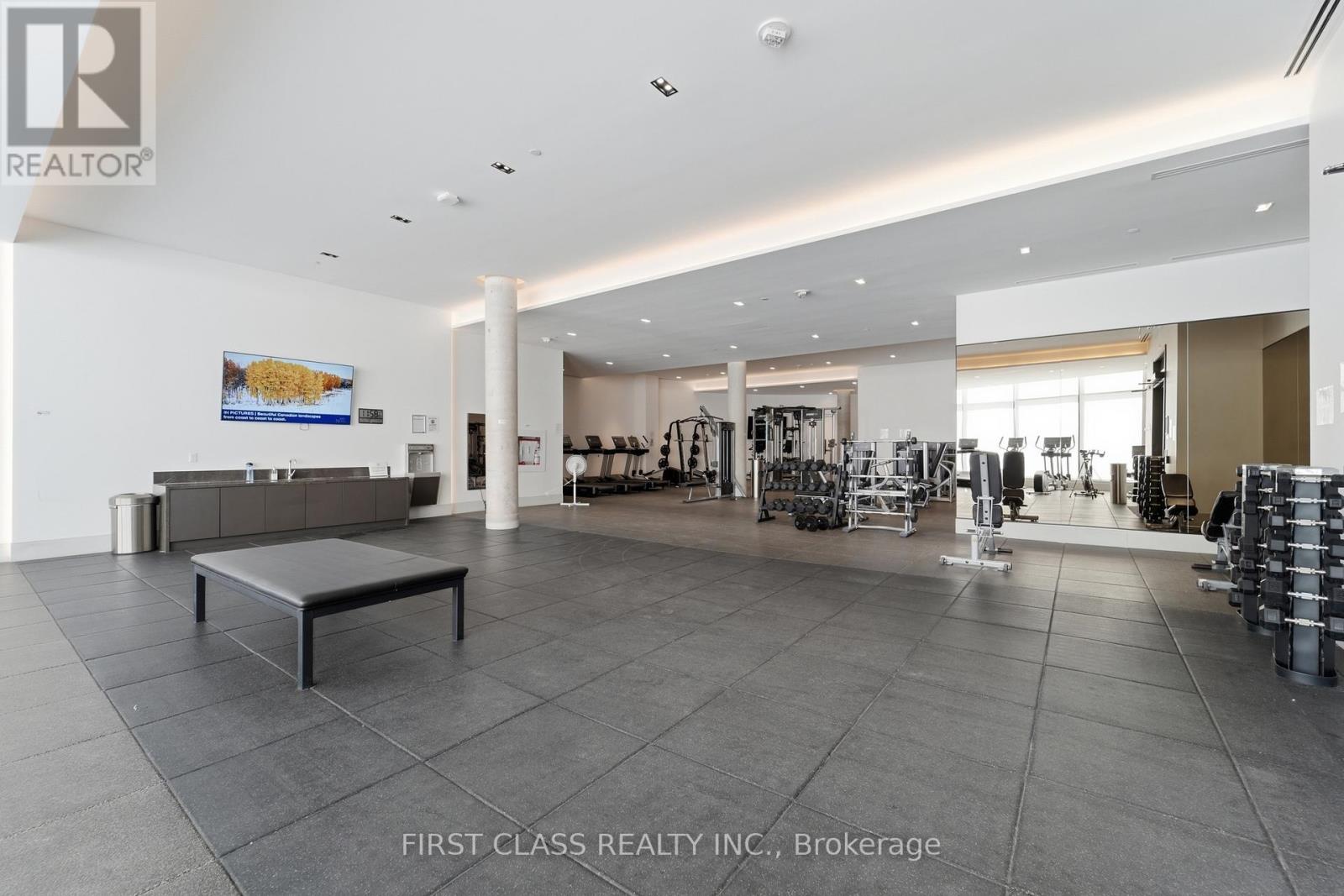 707 - 8 Water Walk Drive, Markham, Ontario  L3R 6L4 - Photo 25 - N12837516