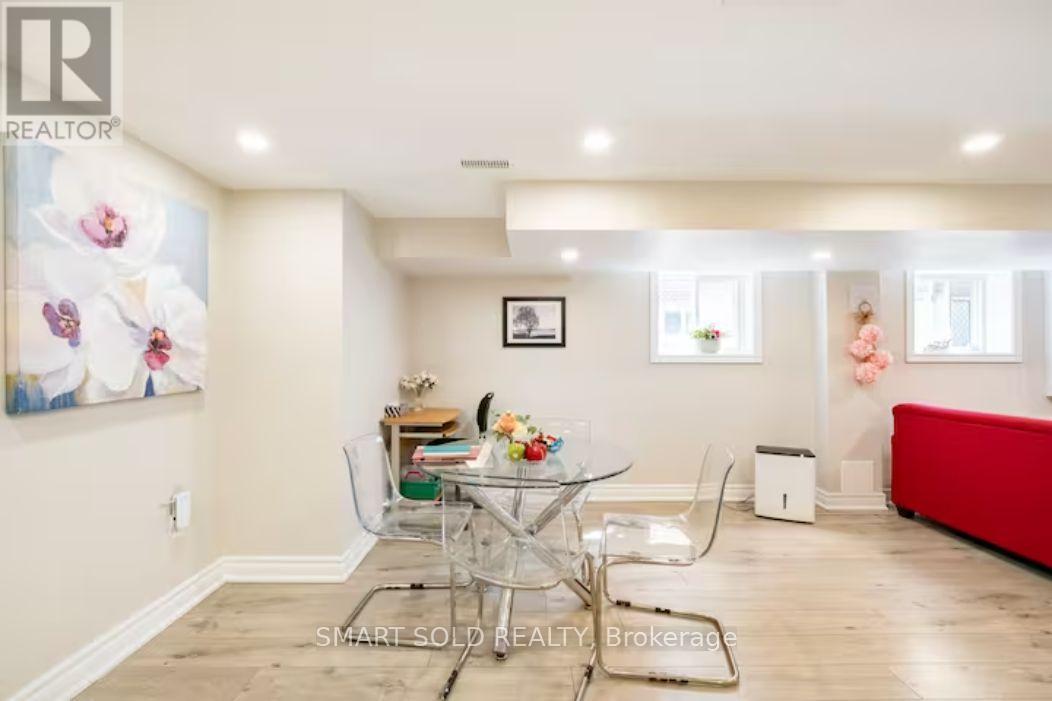 76 Clancy Drive, Toronto, Ontario  M2J 2V8 - Photo 3 - C12837472