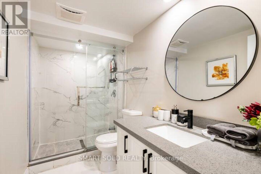 76 Clancy Drive, Toronto, Ontario  M2J 2V8 - Photo 7 - C12837472