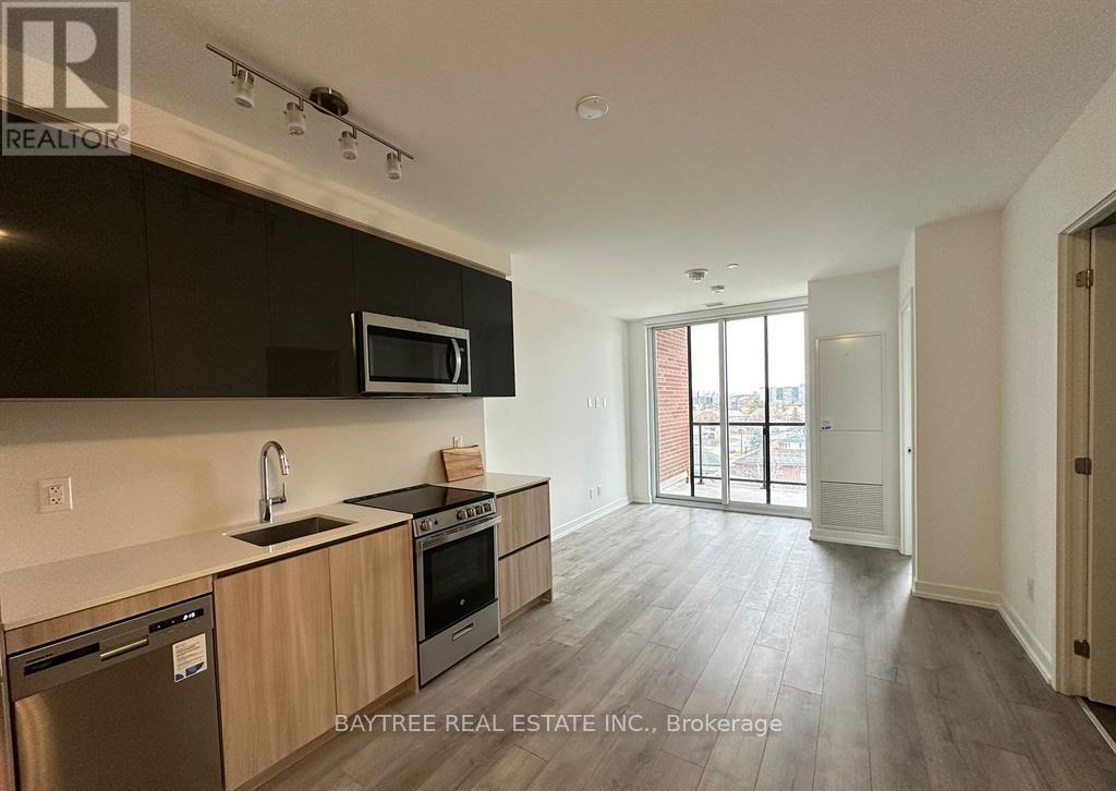 3100 Keele Street, Toronto, Ontario  M3M 0E1 - Photo 2 - W12837512