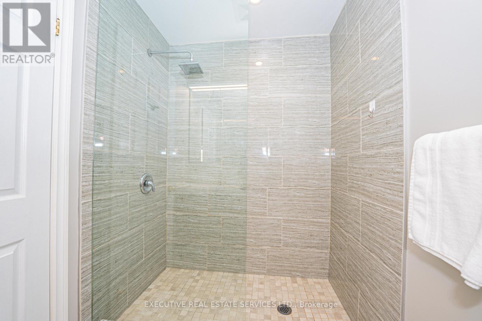 4 Berkshire Place, Hamilton, Ontario  L9K 0A9 - Photo 33 - X12837508