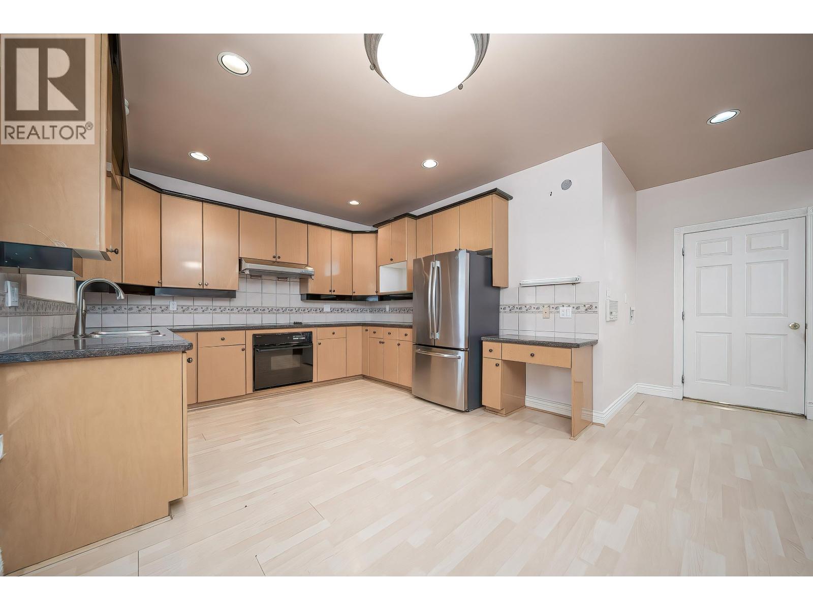 6195 Garrison Court, Richmond, British Columbia  V7C 5S2 - Photo 21 - R3095221