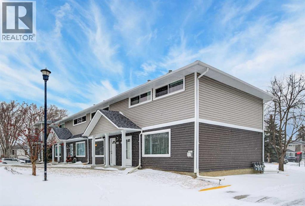 353 Regal Park NE, Calgary, Alberta