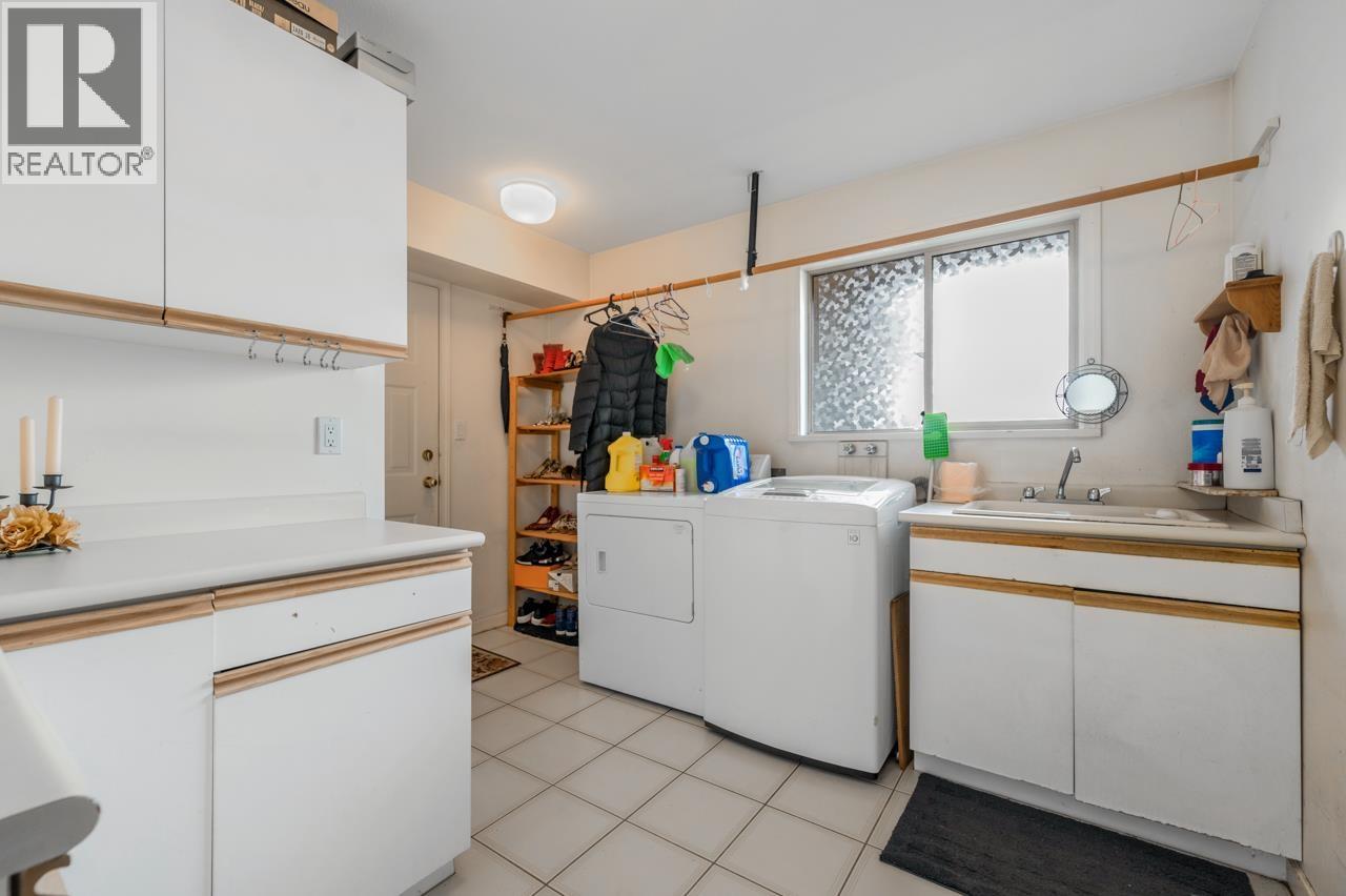 8920 Minler Road, Richmond, British Columbia  V7C 3T9 - Photo 24 - R3094622