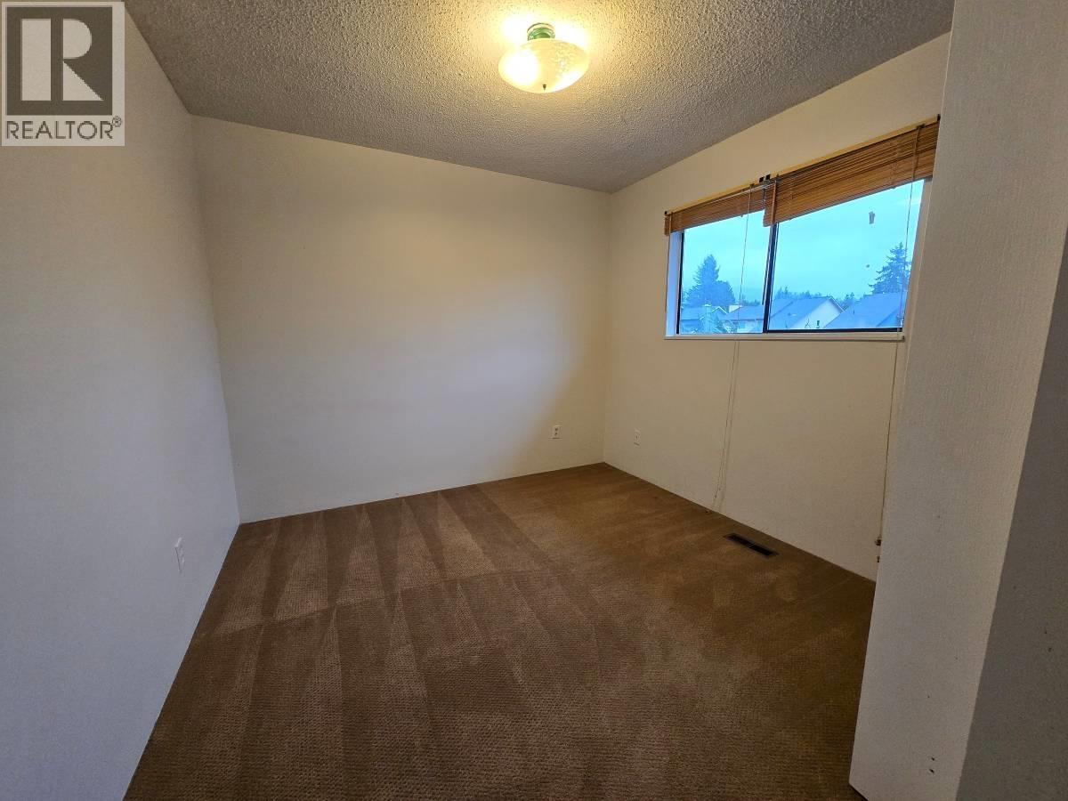 1214 Nestor St, Coquitlam, British Columbia  V3E 1H6 - Photo 10 - R3072285