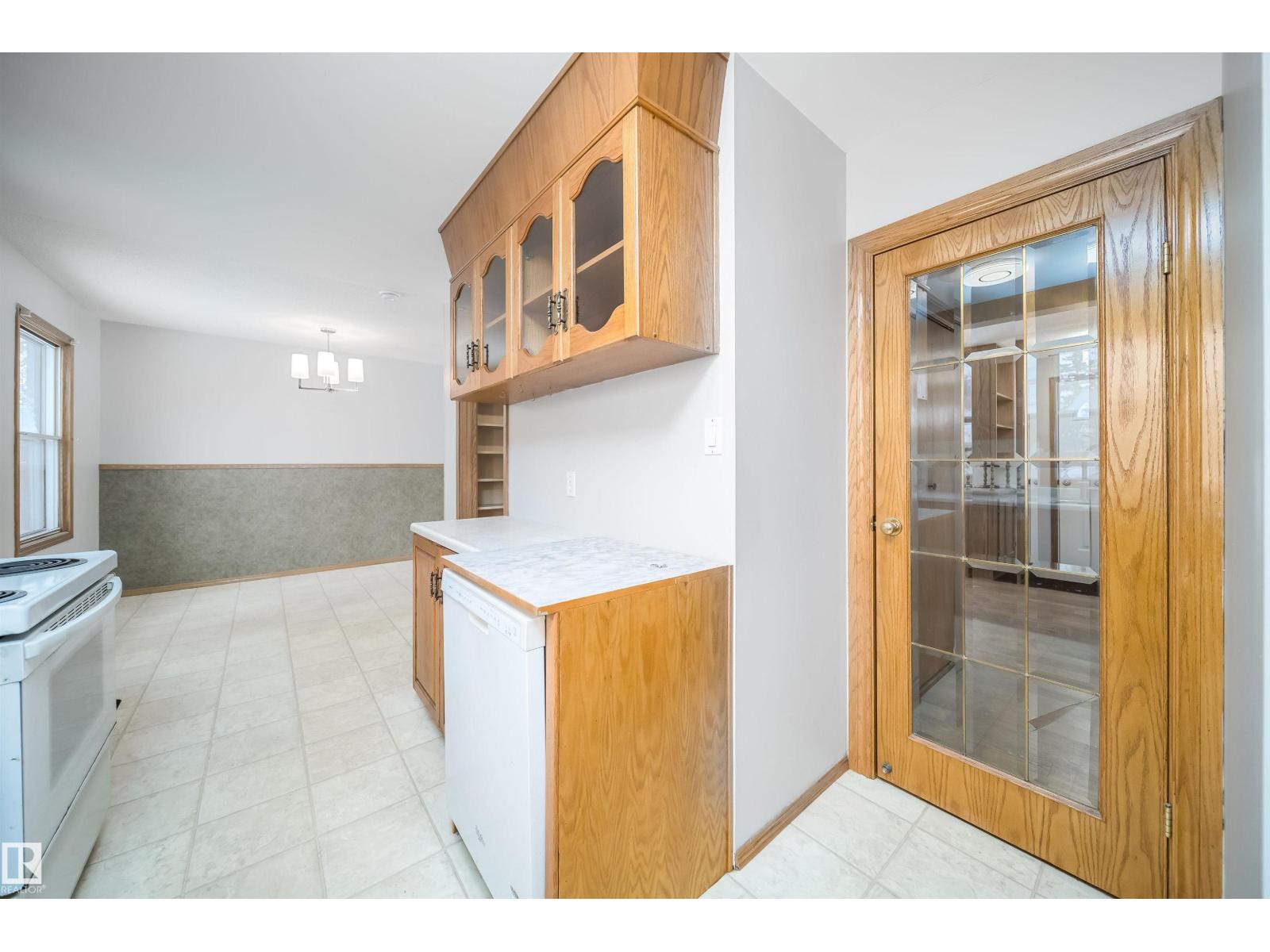 8908 130 Av Nw Nw, Edmonton, Alberta  T5E 0R9 - Photo 26 - E4475593