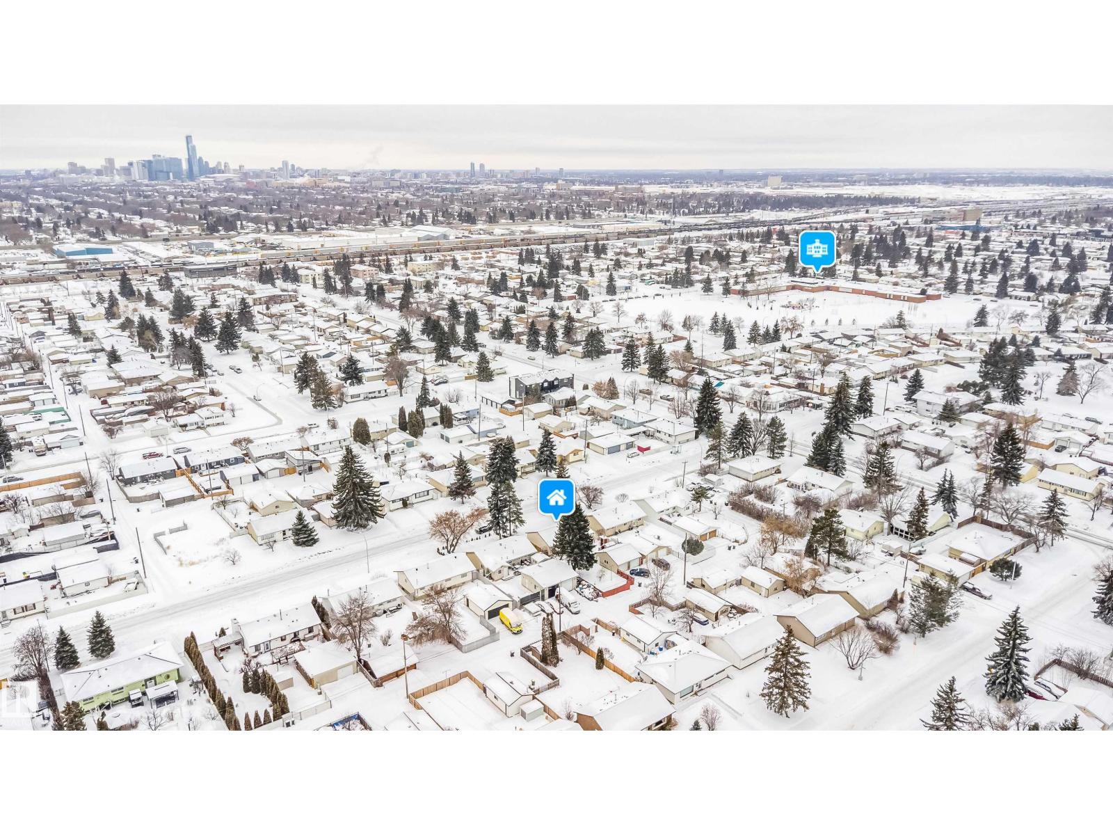 8908 130 Av Nw Nw, Edmonton, Alberta  T5E 0R9 - Photo 4 - E4475593