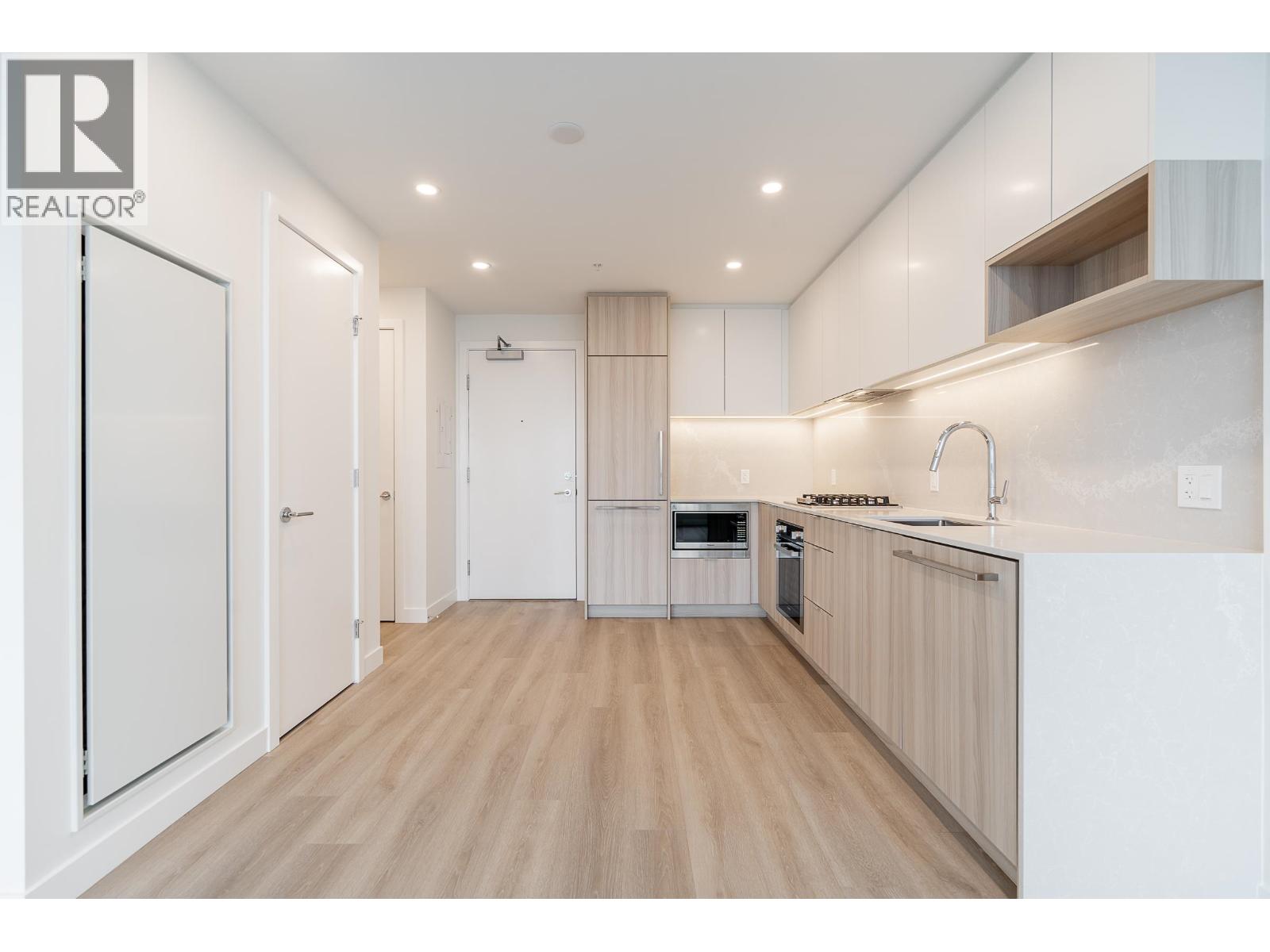 3303 6087 Wilson Avenue, Burnaby, British Columbia  V5H 2R5 - Photo 10 - R3094385