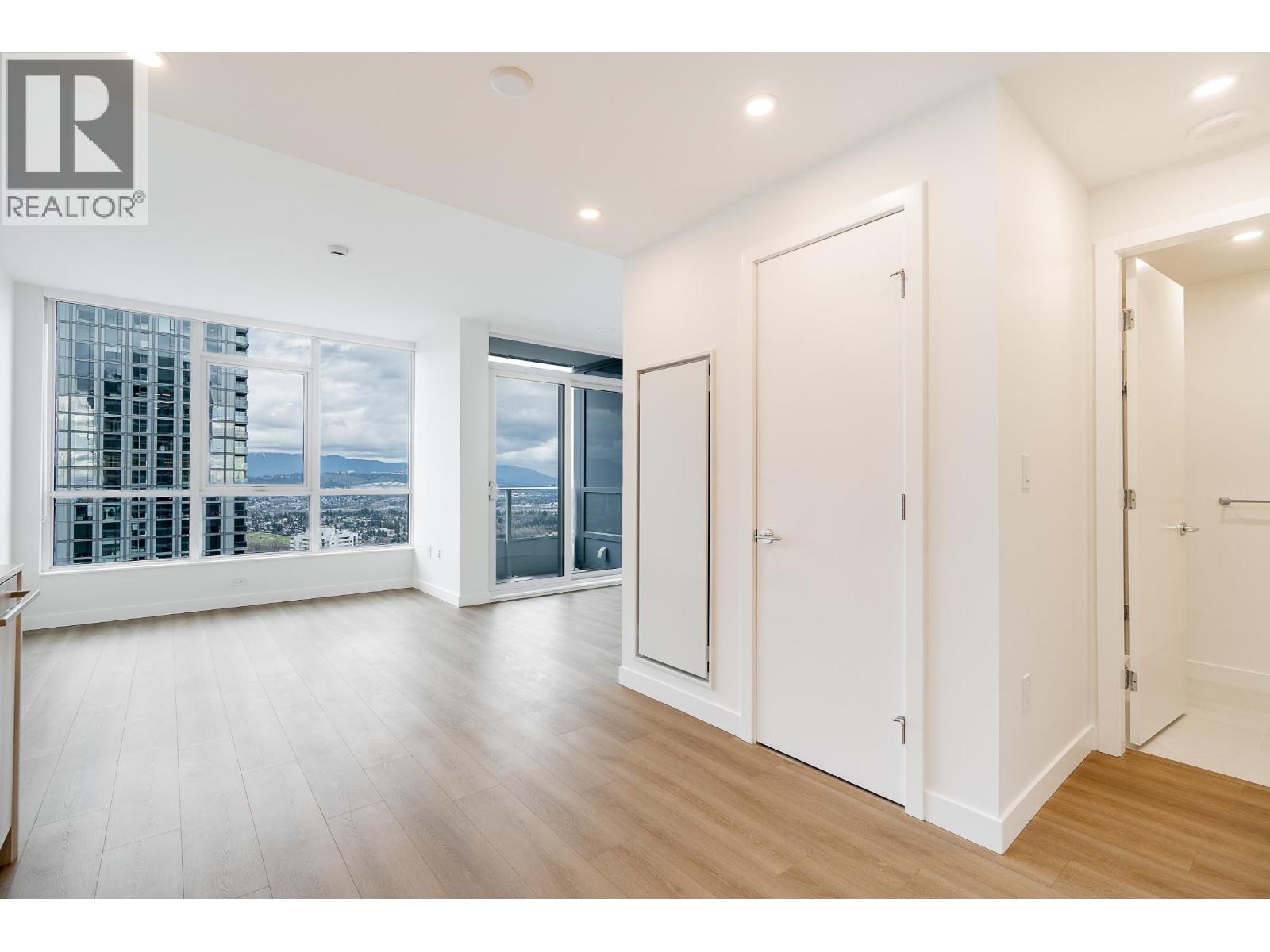 3303 6087 Wilson Avenue, Burnaby, British Columbia  V5H 2R5 - Photo 6 - R3094385