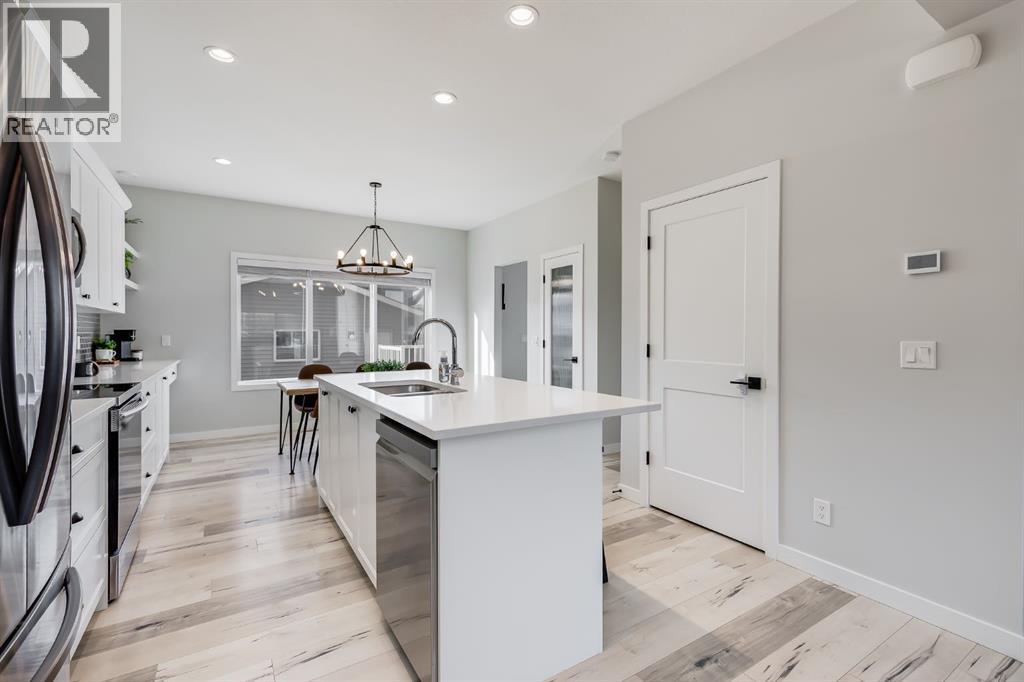 617 Reynolds Crescent Sw, Airdrie, Alberta  T4B 5G1 - Photo 9 - A2286587