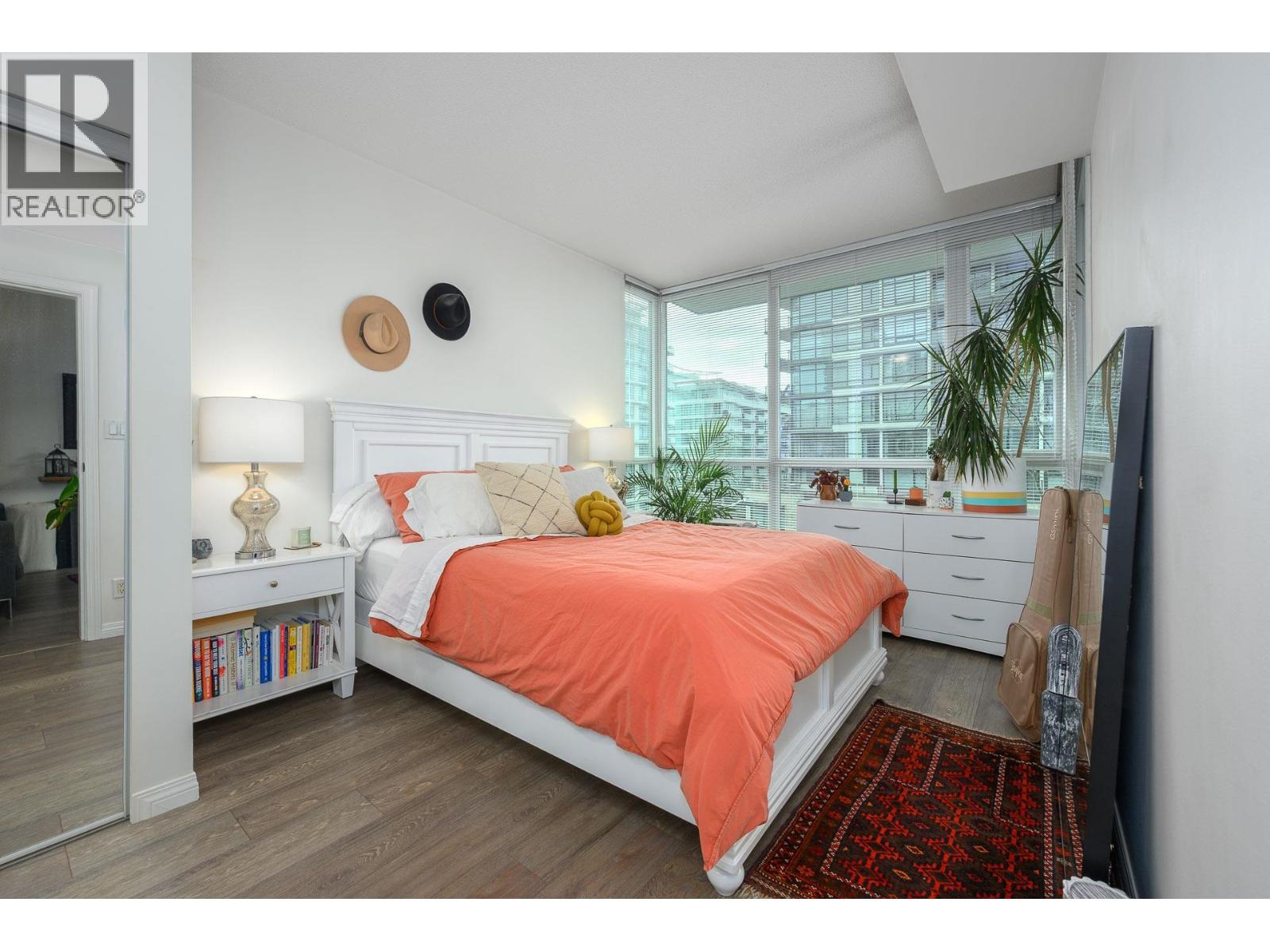 405 168 E Esplanade, North Vancouver, British Columbia  V7L 4X8 - Photo 11 - R3093068