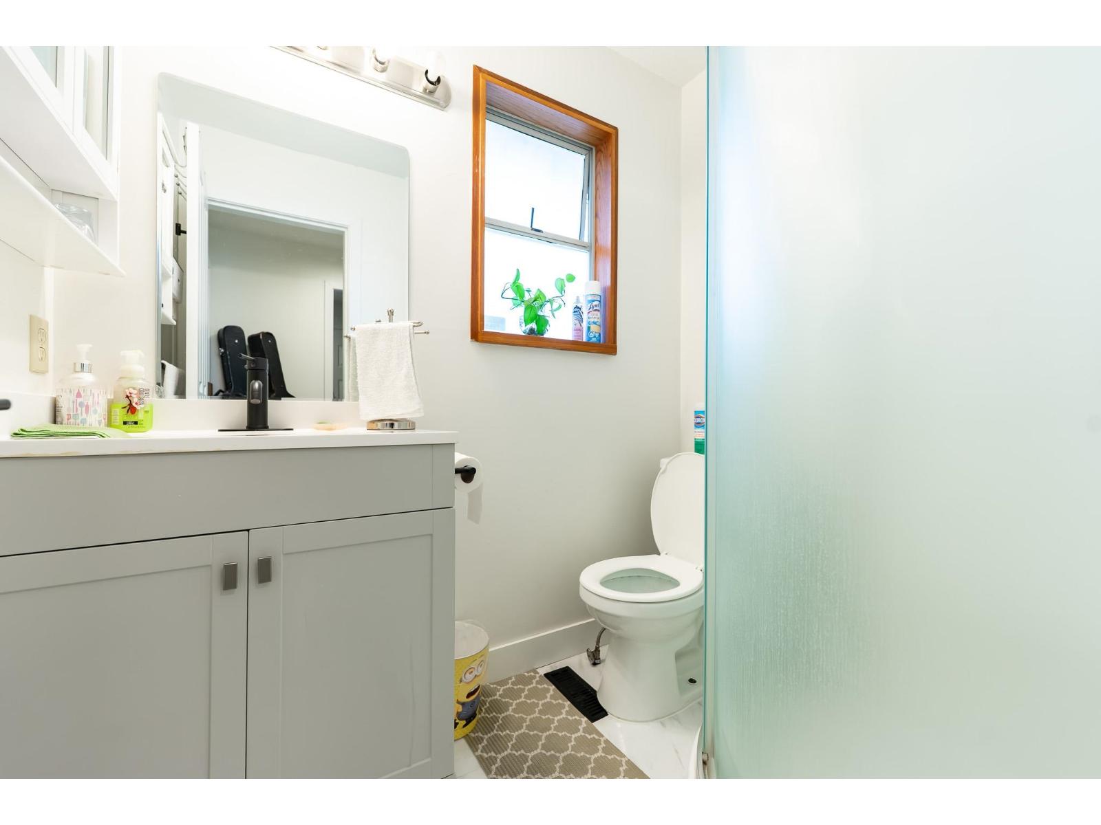 15098 98a Avenue, Surrey, British Columbia  V3R 8H3 - Photo 33 - R3094654