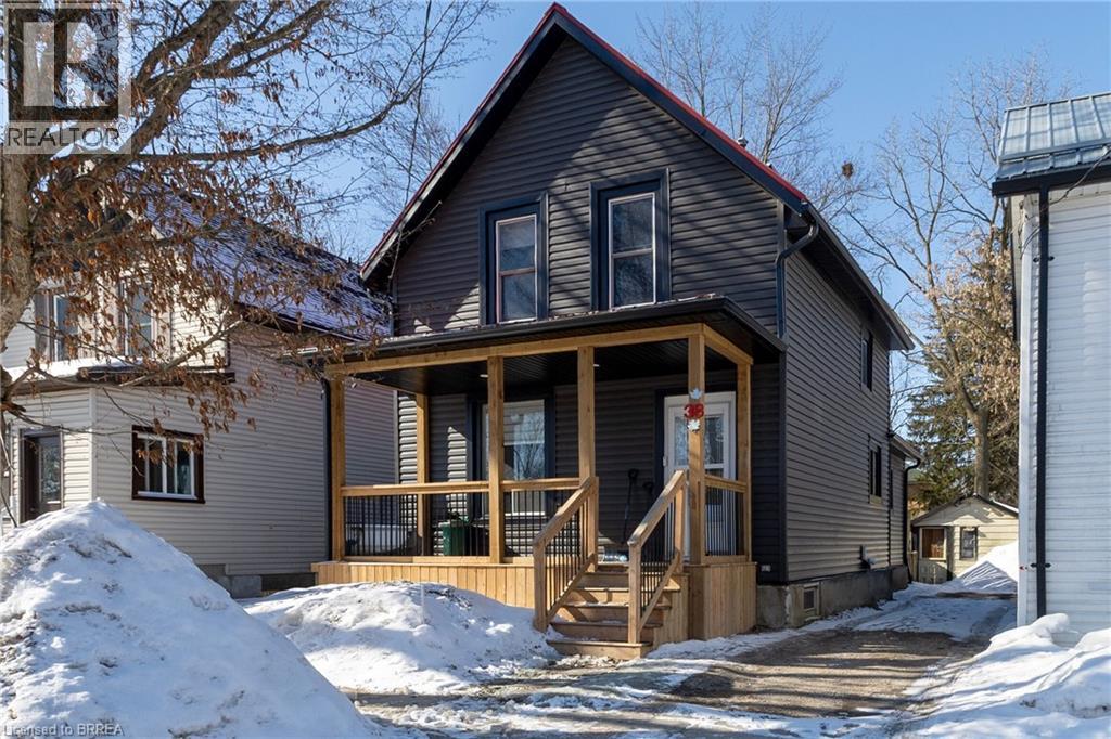 38 Mowat Street, Stratford, Ontario  N5A 2B7 - Photo 3 - 40807853