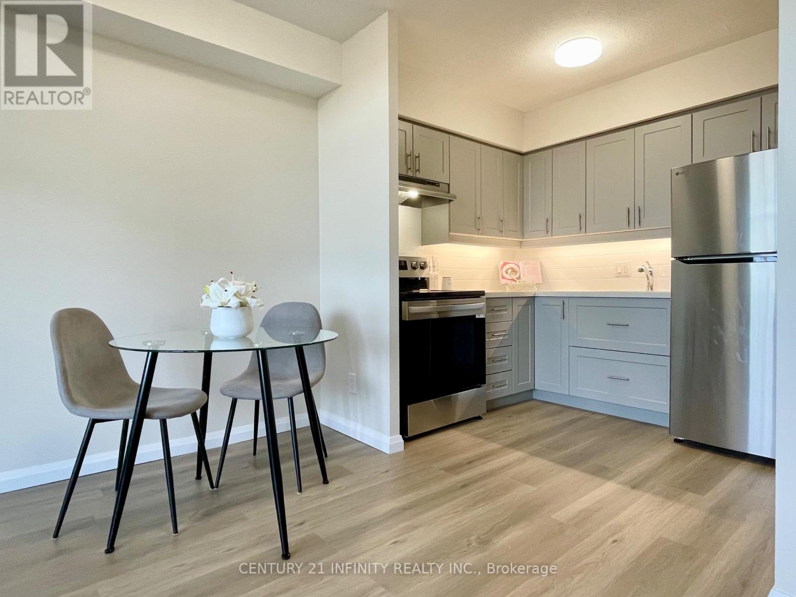 5-606 - 50 Old Kingston Road, Toronto (West Hill), Ontario  M1E 4Y1 - Photo 5 - E12837586