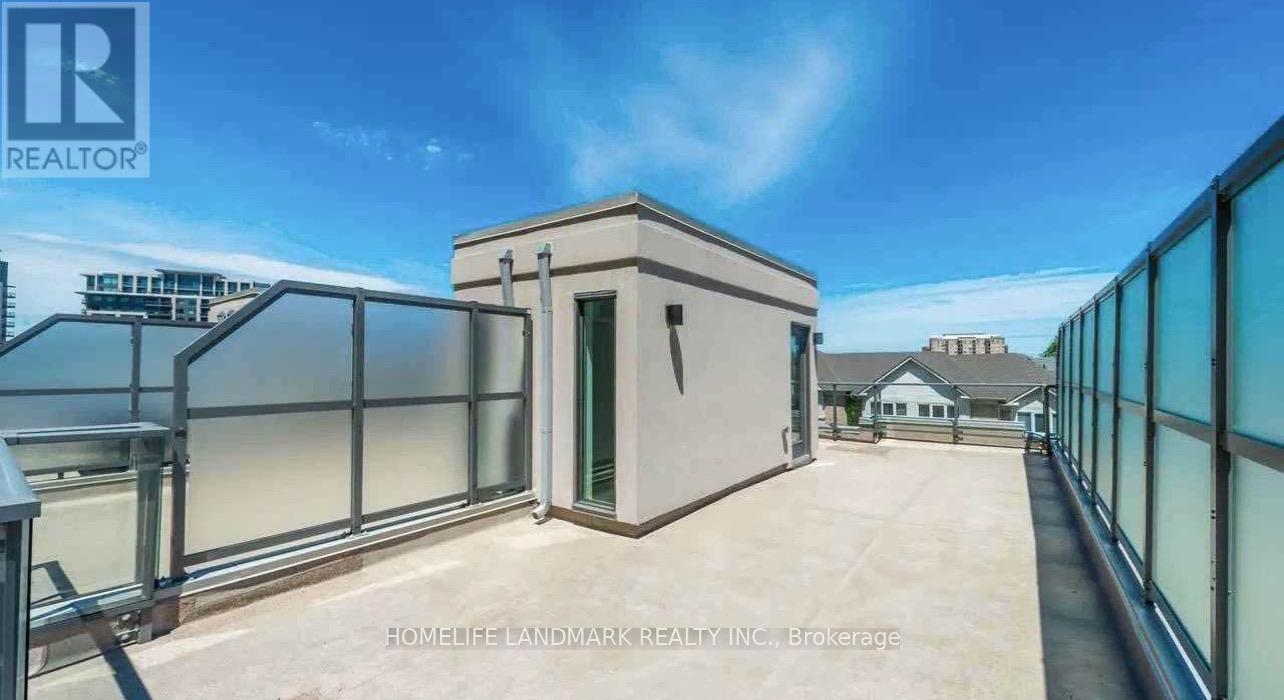 283 South Park Road, Markham, Ontario  L3T 7X4 - Photo 9 - N12821582