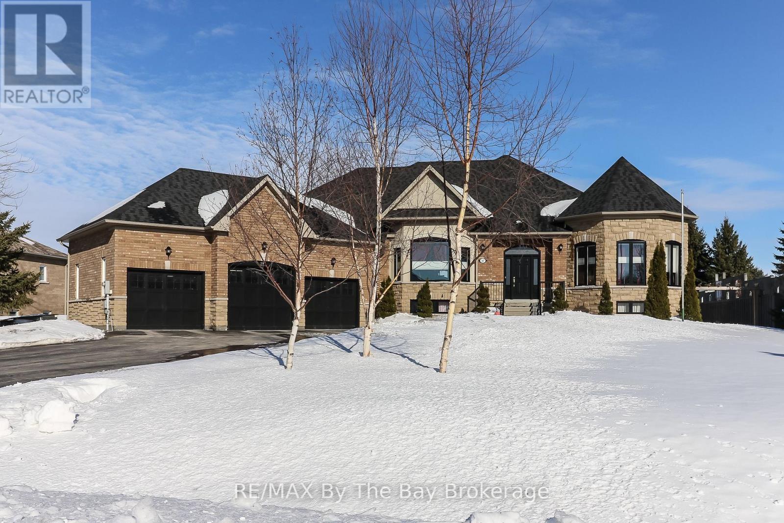 37 Walnut Drive, Wasaga Beach, Ontario L9Z 0A8 - Photo 49 - S12837638