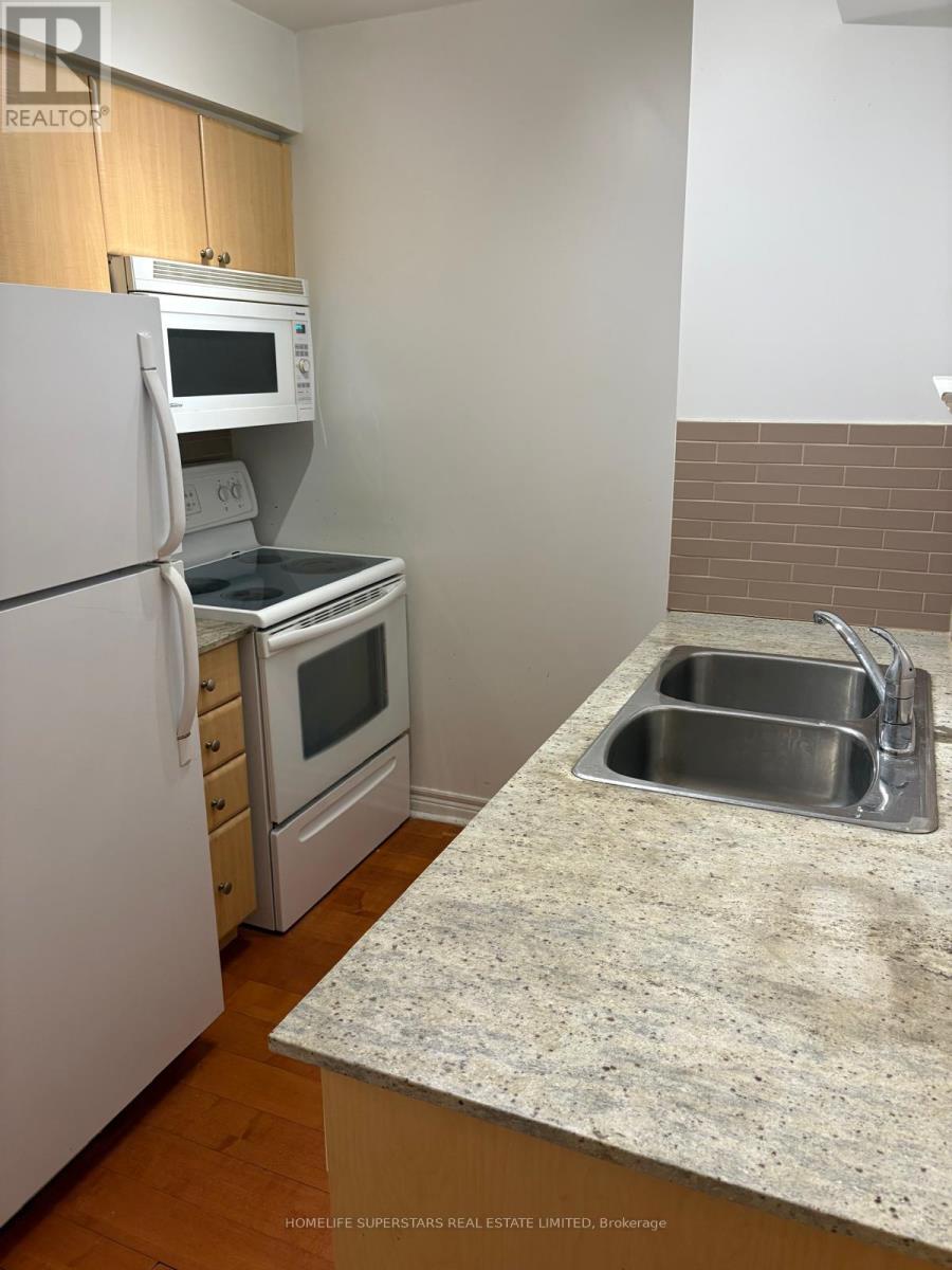 2807 - 763 Bay Street, Toronto, Ontario  M5G 2R3 - Photo 4 - C12753718