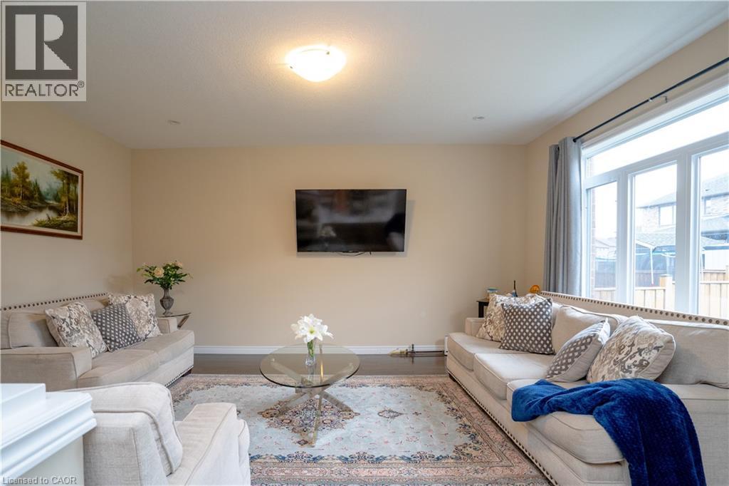 792 Snowberry Court, Waterloo, Ontario  N2V 0E7 - Photo 13 - 40808985