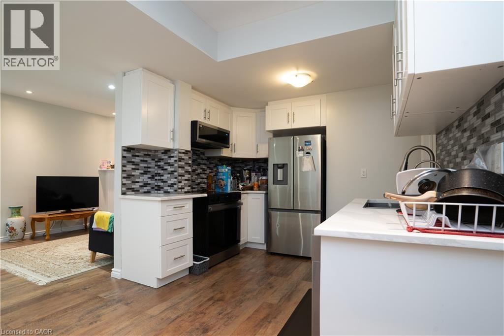 792 Snowberry Court, Waterloo, Ontario  N2V 0E7 - Photo 38 - 40808985