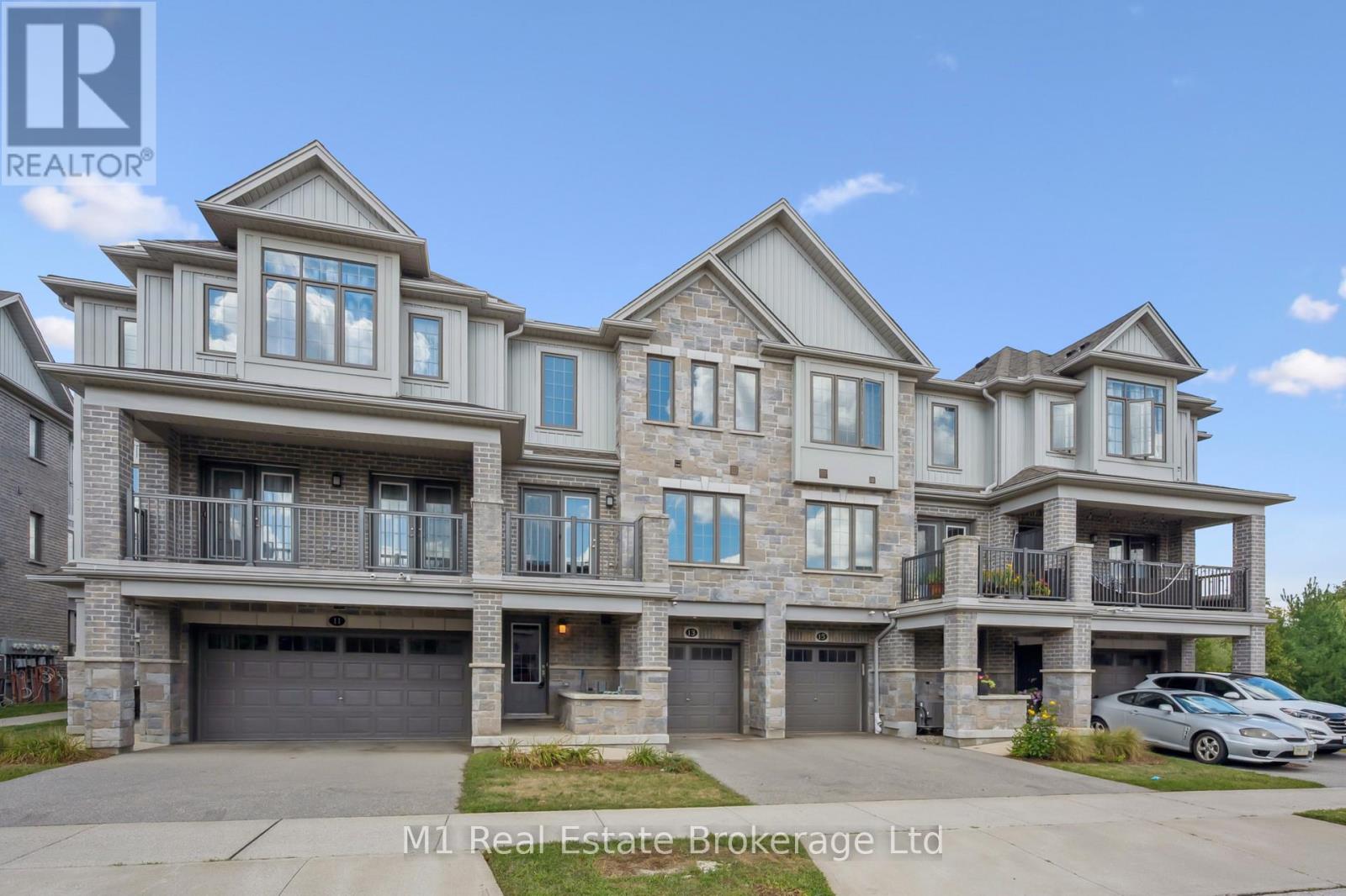 13 Meadowridge Street, Kitchener, Ontario  N2P 0H2 - Photo 6 - X12837632