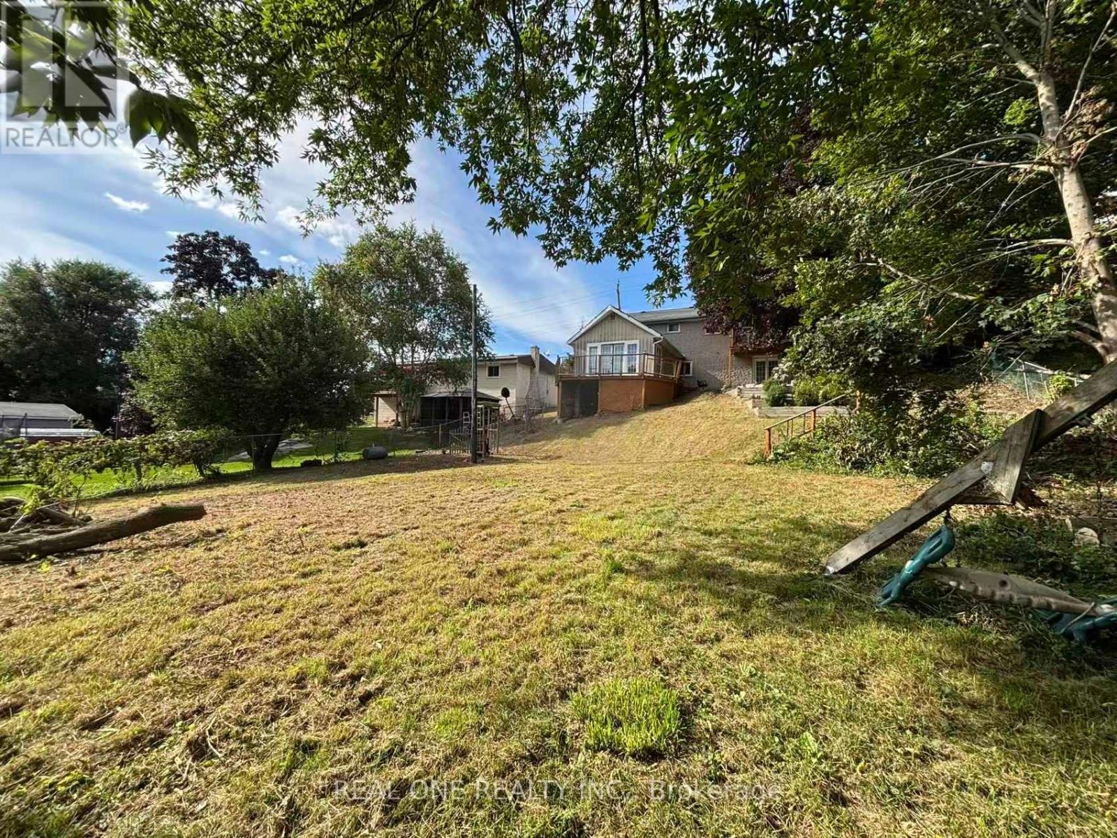 1377 Old Green Lane E, East Gwillimbury, Ontario  L9N 0L8 - Photo 32 - N12373097