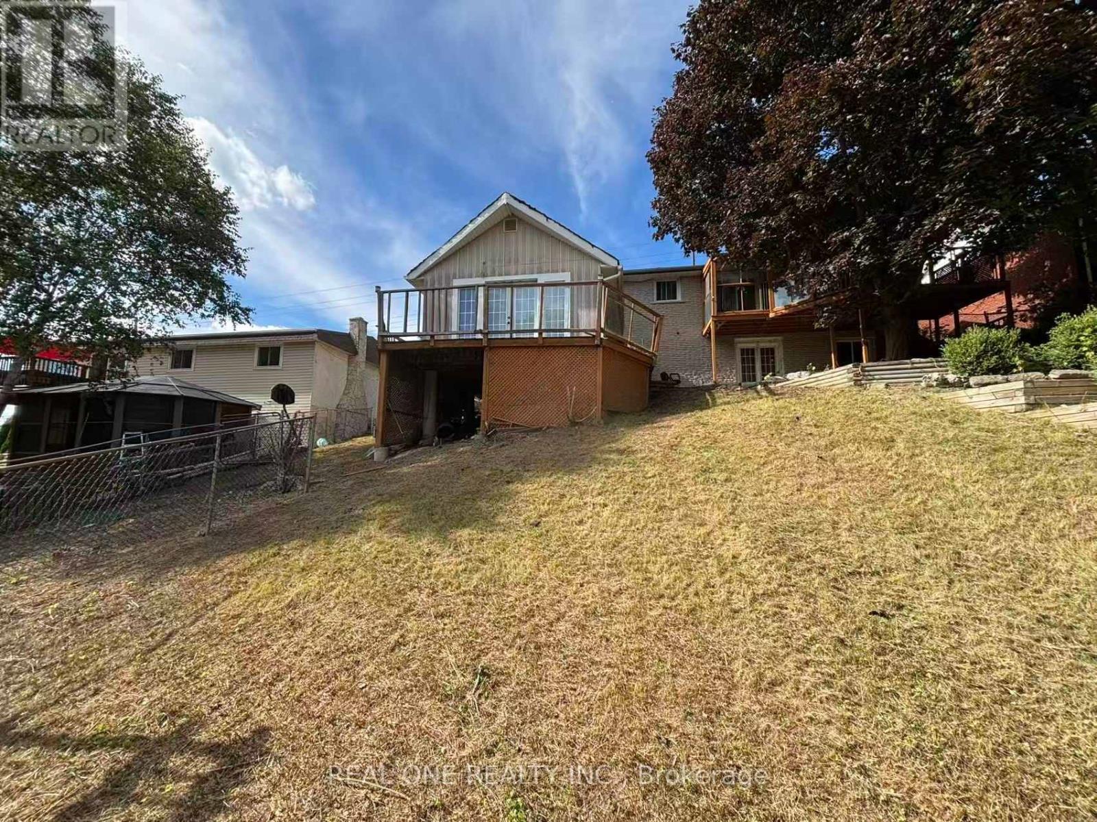 1377 Old Green Lane E, East Gwillimbury, Ontario  L9N 0L8 - Photo 31 - N12373097