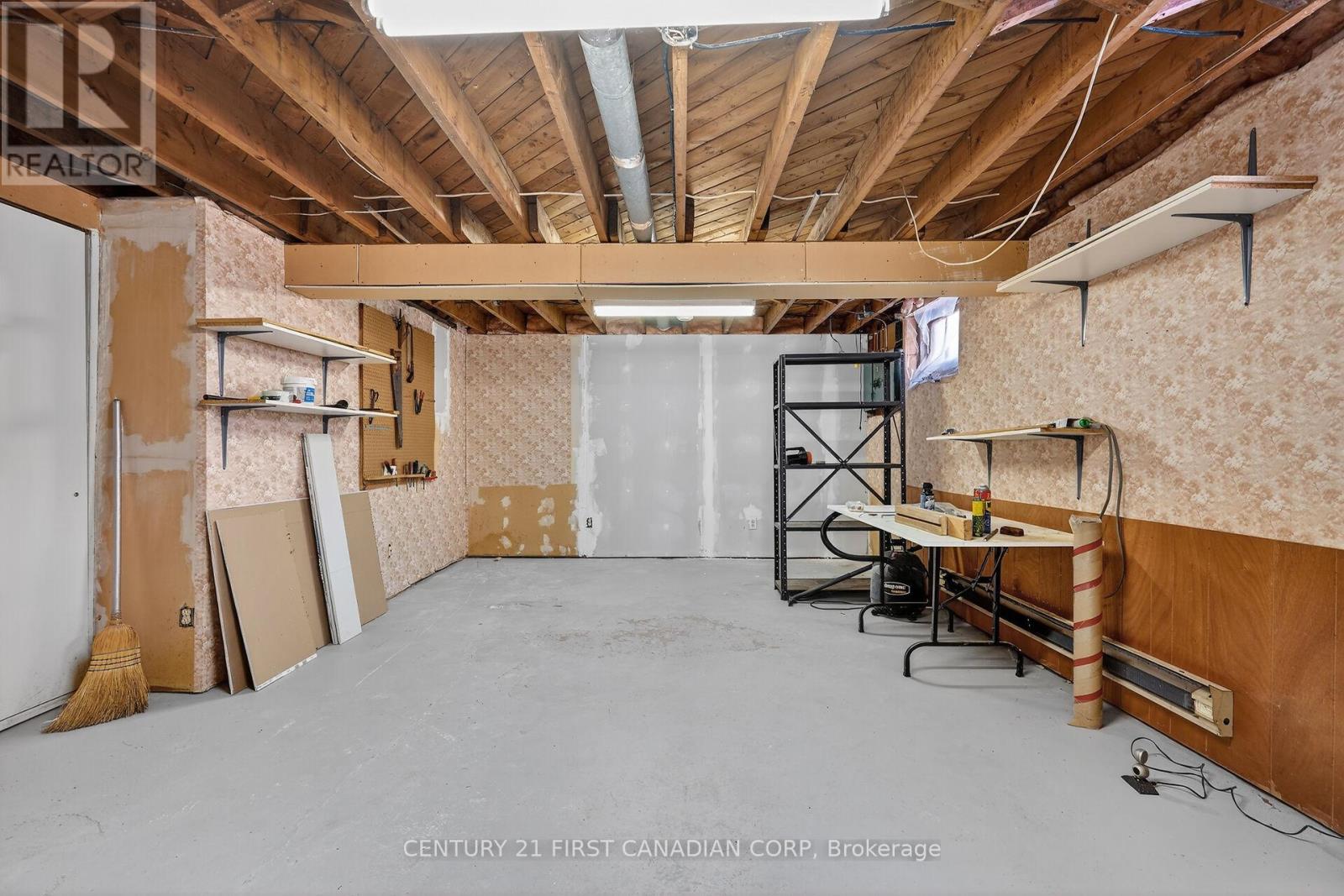 294 Stephen Street, London South, Ontario  N6K 2N1 - Photo 27 - X12837598