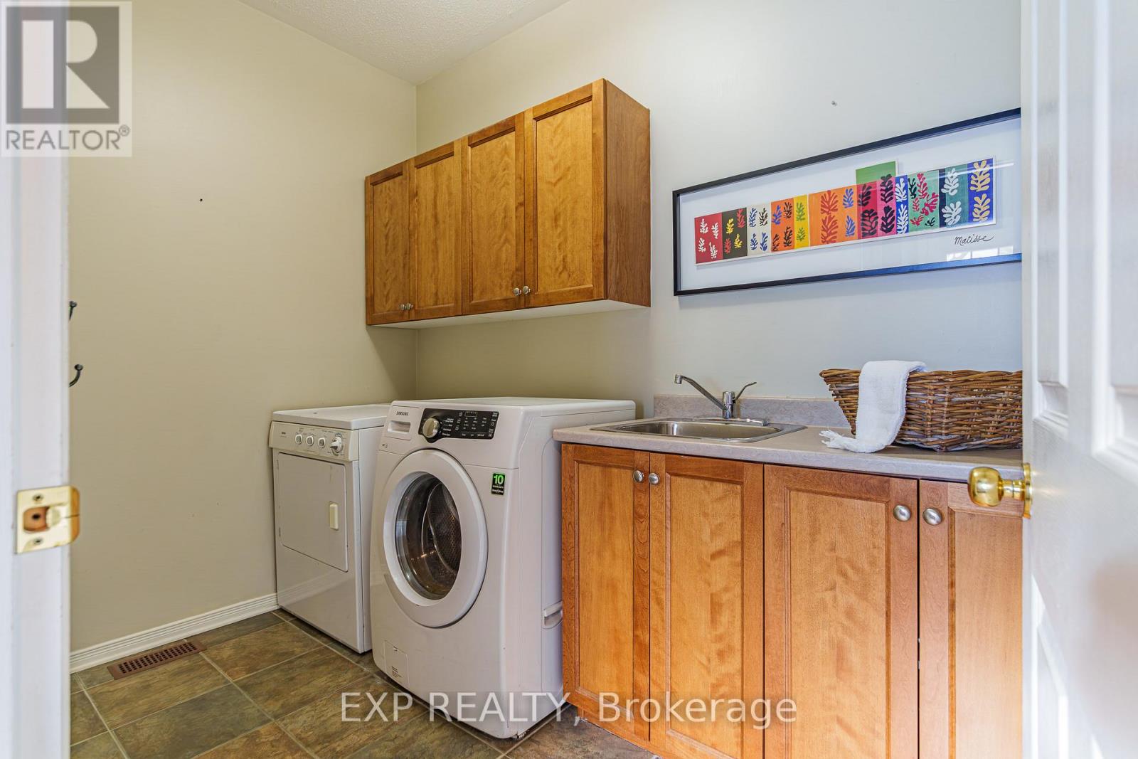 77 Berrigan Drive, Ottawa, Ontario K2J 4V6 - Photo 20 - X12837642