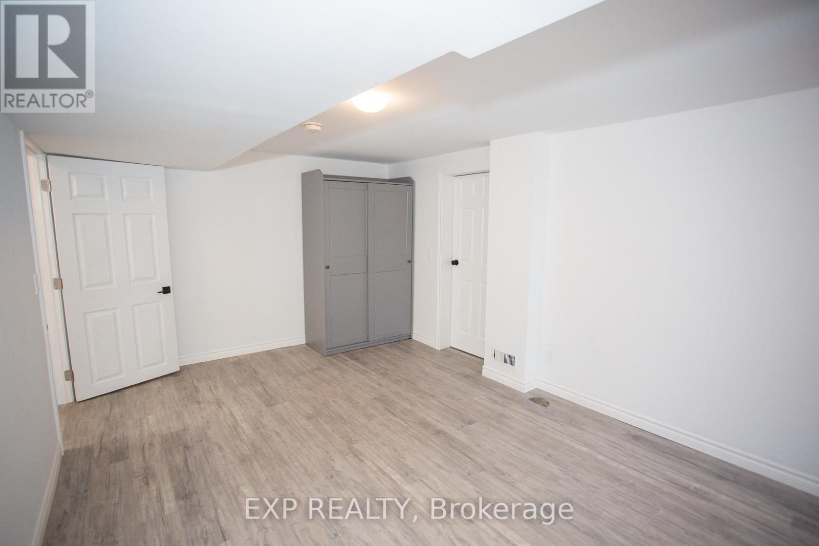 277 Grove Street E, Barrie (Wellington), Ontario  L4M 2R2 - Photo 46 - S12837566