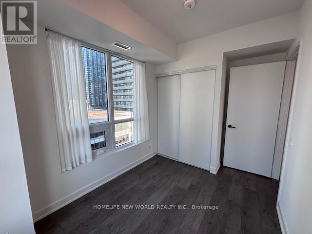 1302 - 108 Peter Street, Toronto, Ontario  M5V 0W2 - Photo 13 - C12837524