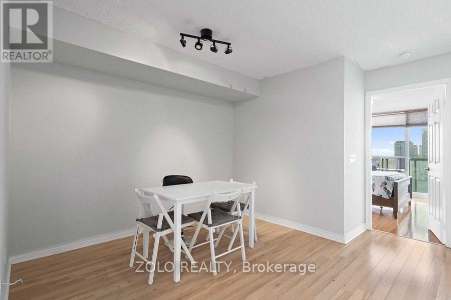 3615 - 30 Grand Trunk Crescent, Toronto, Ontario  M5J 3A4 - Photo 10 - C12837540