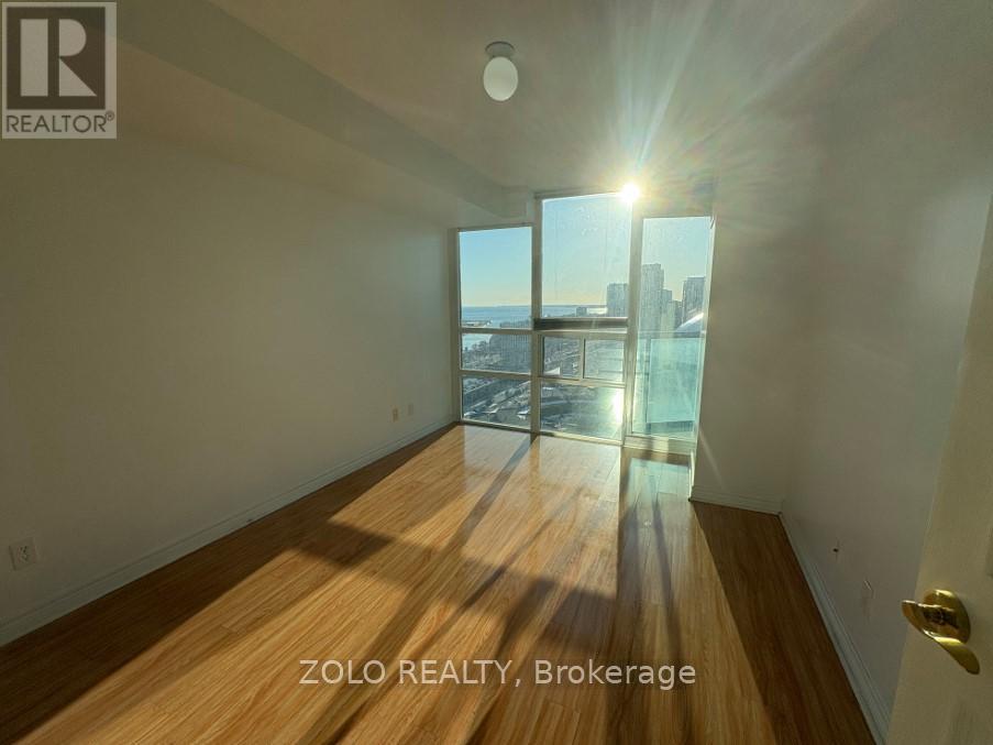 3615 - 30 Grand Trunk Crescent, Toronto, Ontario  M5J 3A4 - Photo 7 - C12837540