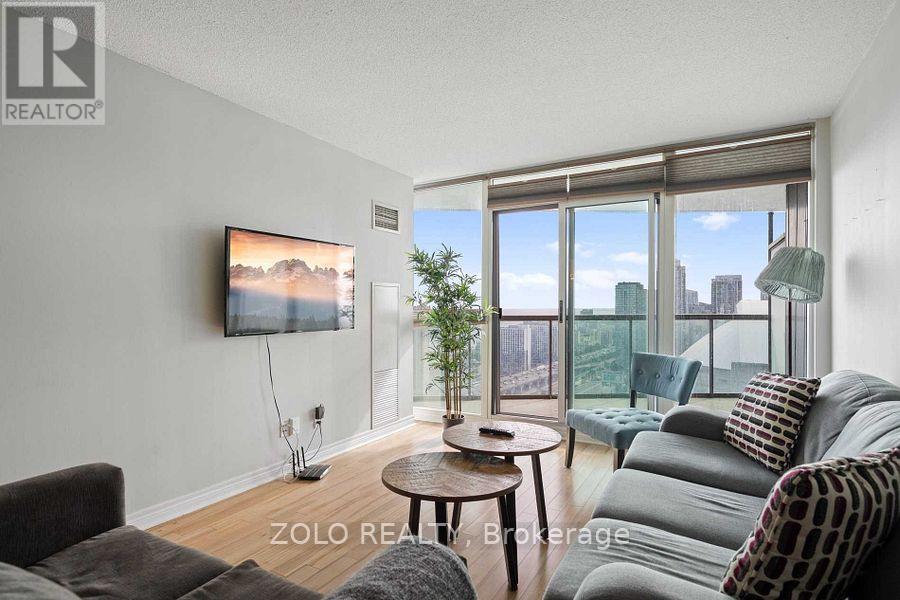 3615 - 30 Grand Trunk Crescent, Toronto, Ontario  M5J 3A4 - Photo 8 - C12837540