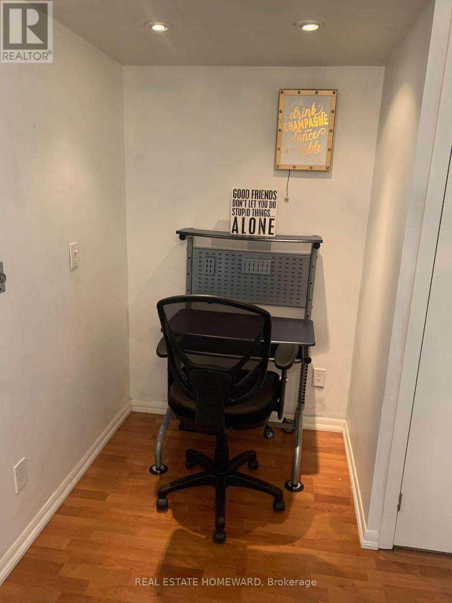 1613 - 231 Fort York Boulevard, Toronto, Ontario  M5V 1B2 - Photo 8 - C12837550