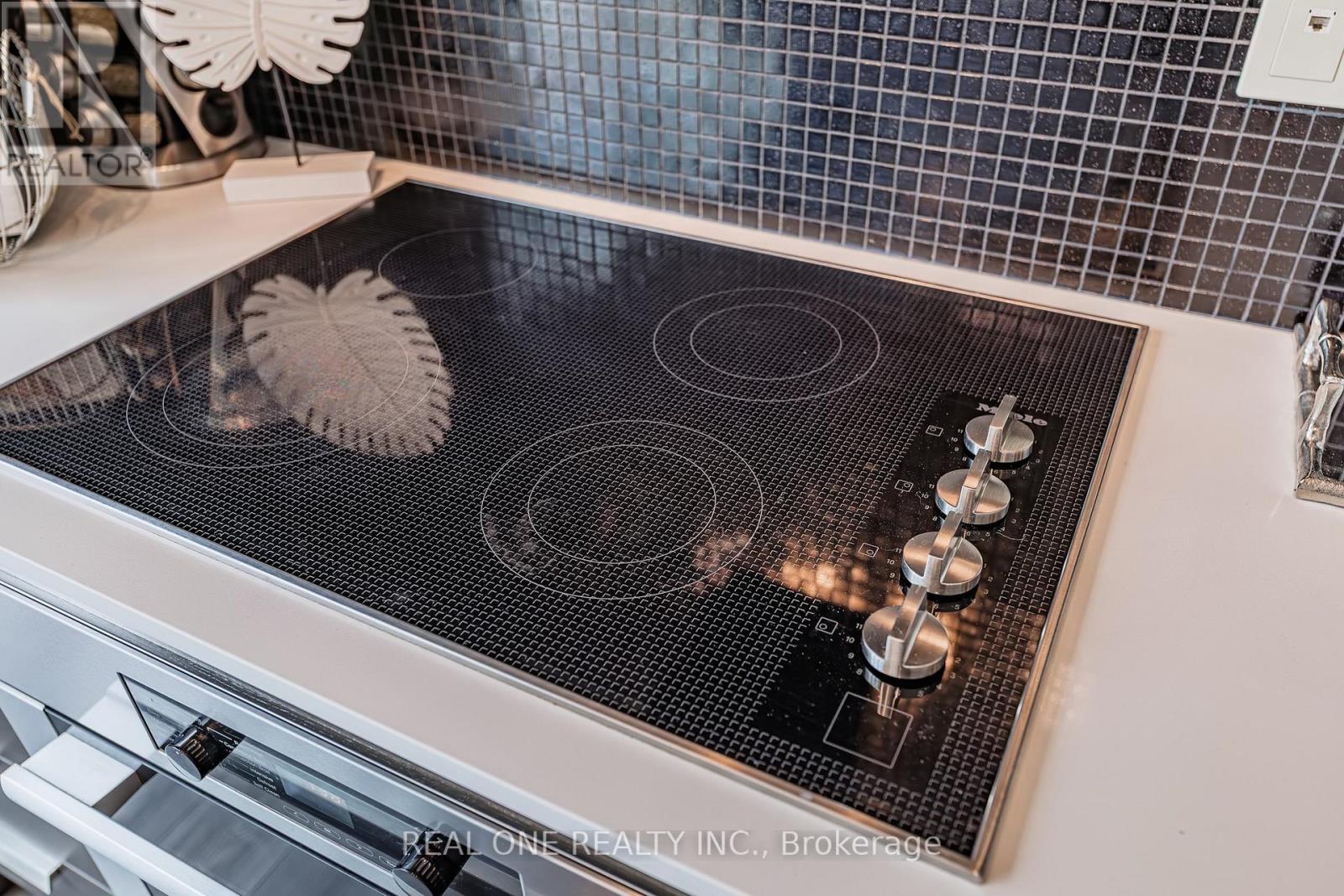 1508 - 11 Bogert Avenue, Toronto, Ontario  M2N 0H4 - Photo 21 - C12837560