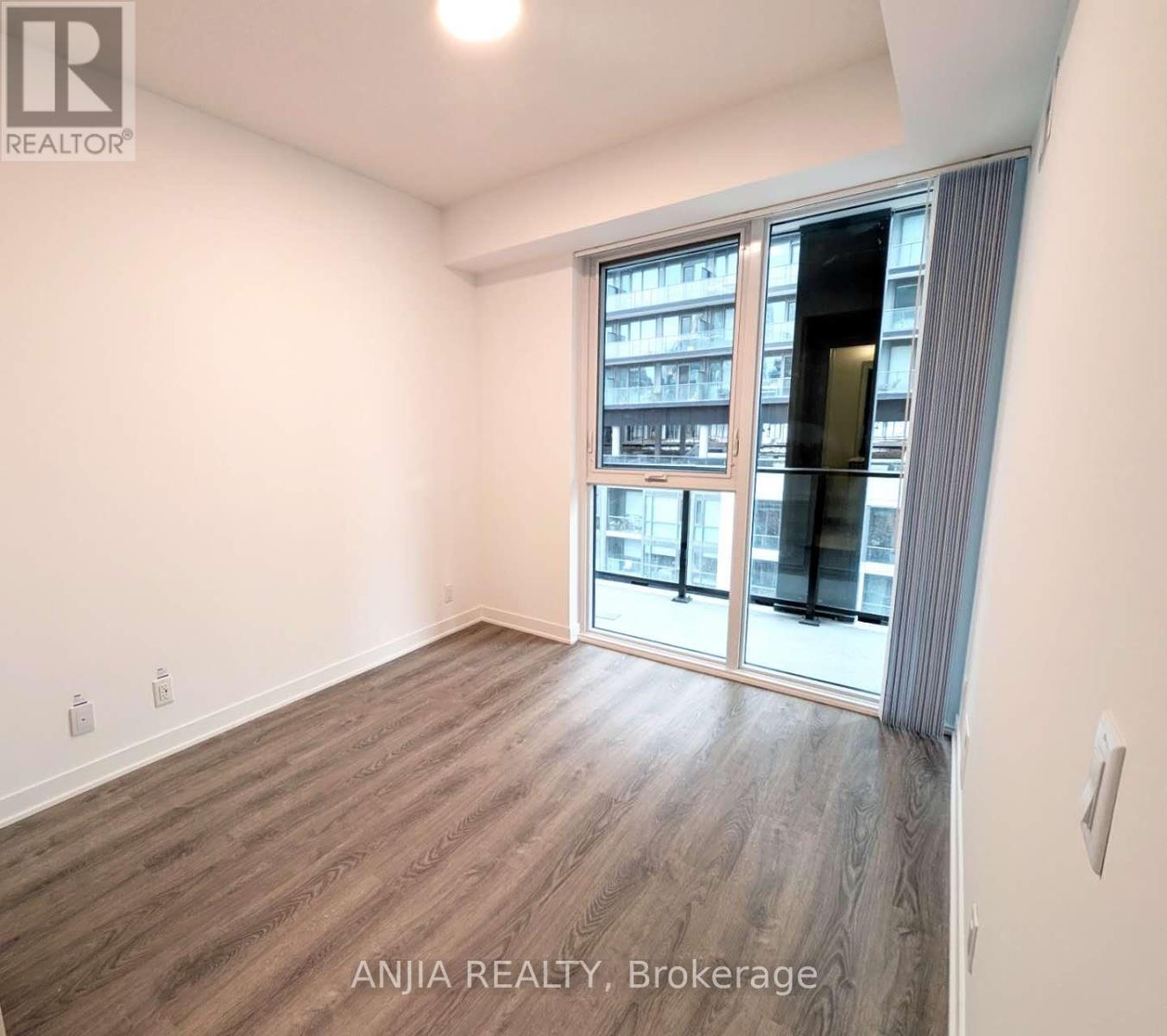 1507 - 180 Front Street E, Toronto, Ontario  M5A 0K9 - Photo 6 - C12837564