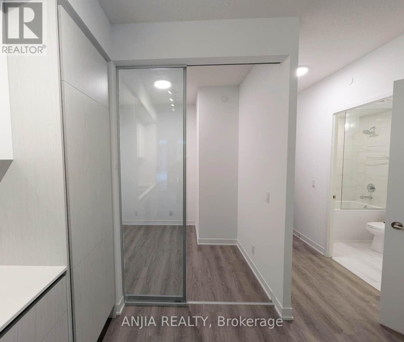 1507 - 180 Front Street E, Toronto, Ontario  M5A 0K9 - Photo 9 - C12837564