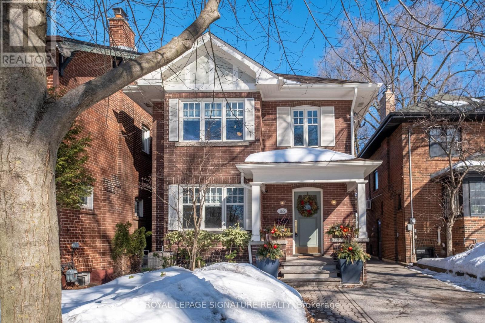 165 WELLAND AVENUE, Toronto, Ontario