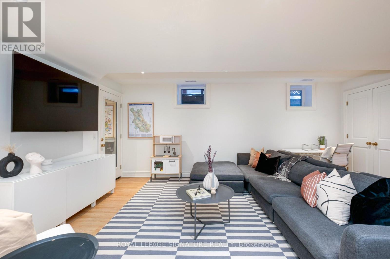 165 Welland Avenue, Toronto, Ontario  M4T 2J6 - Photo 40 - C12837578