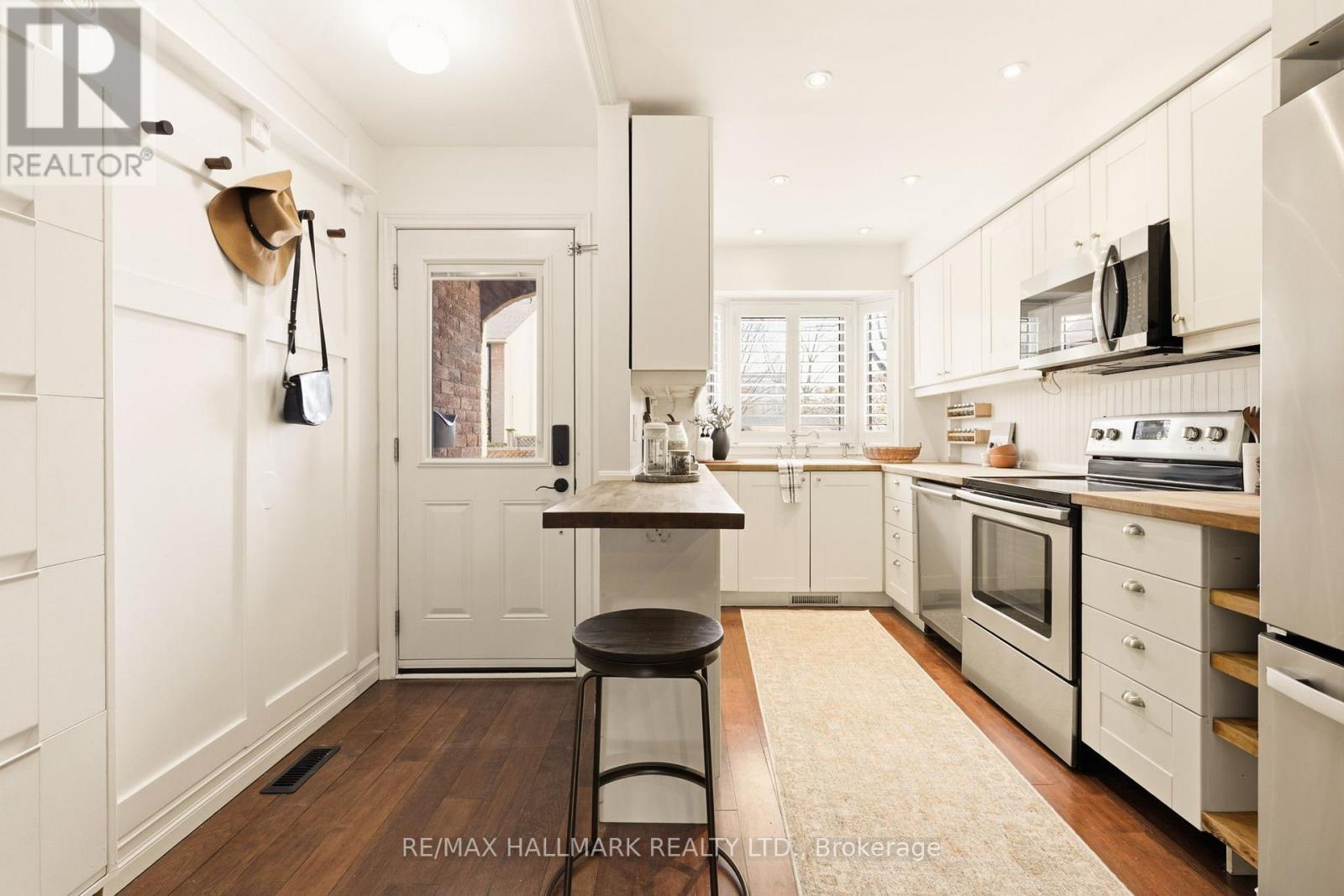 17 - 13 Kerr Road, Toronto, Ontario  M4L 1K2 - Photo 4 - E12837628