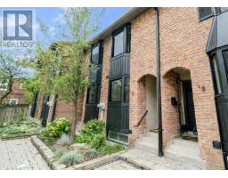 17 - 13 KERR ROAD, Toronto, Ontario