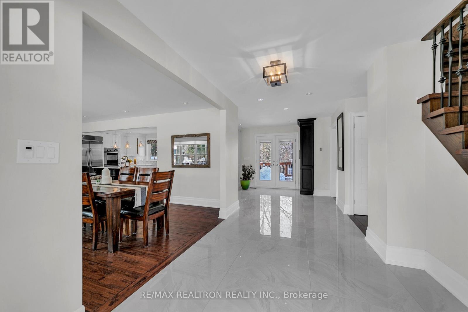 71 Fletcher Street, Bradford West Gwillimbury, Ontario  L3Z 1M1 - Photo 11 - N12837518