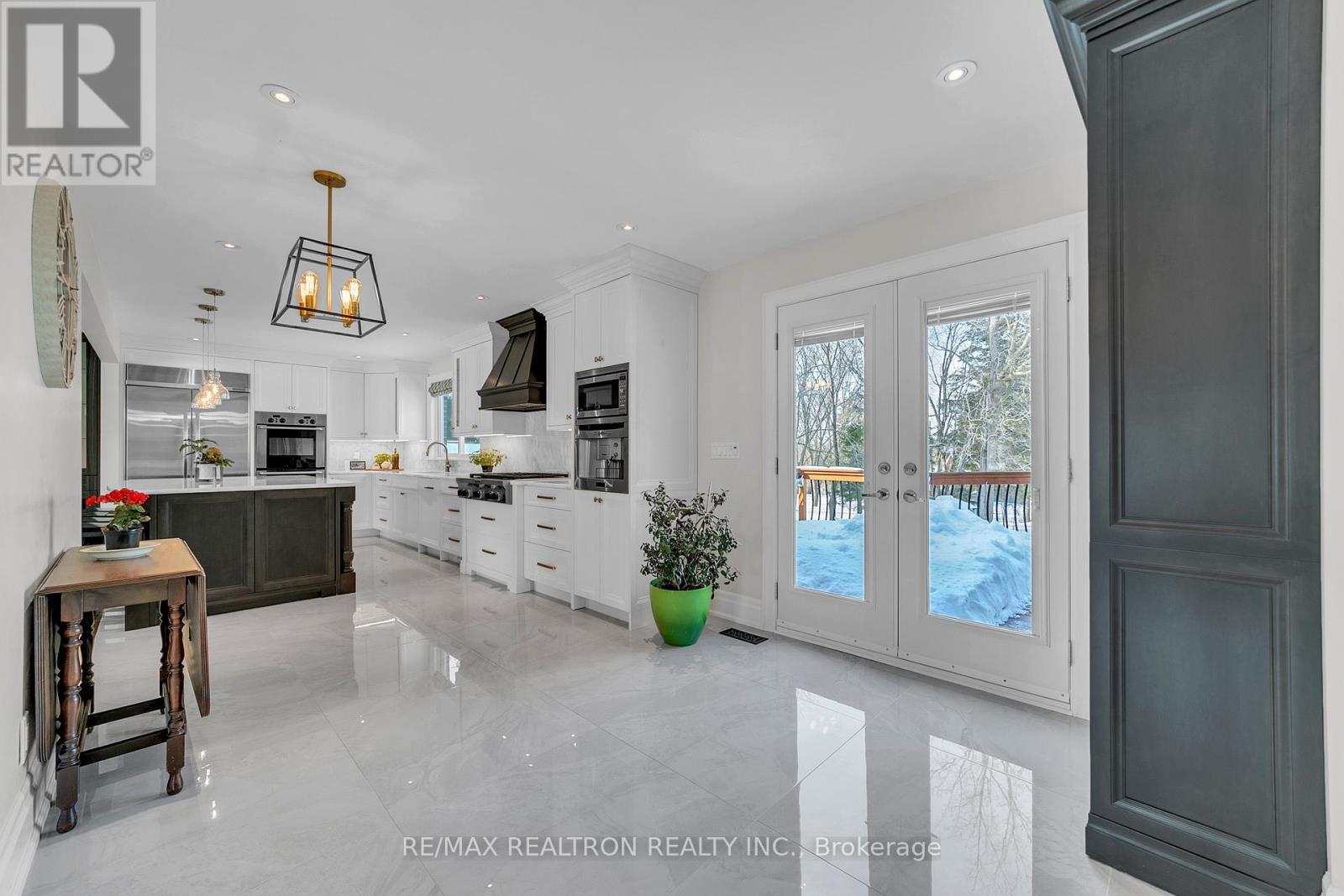 71 Fletcher Street, Bradford West Gwillimbury, Ontario  L3Z 1M1 - Photo 14 - N12837518