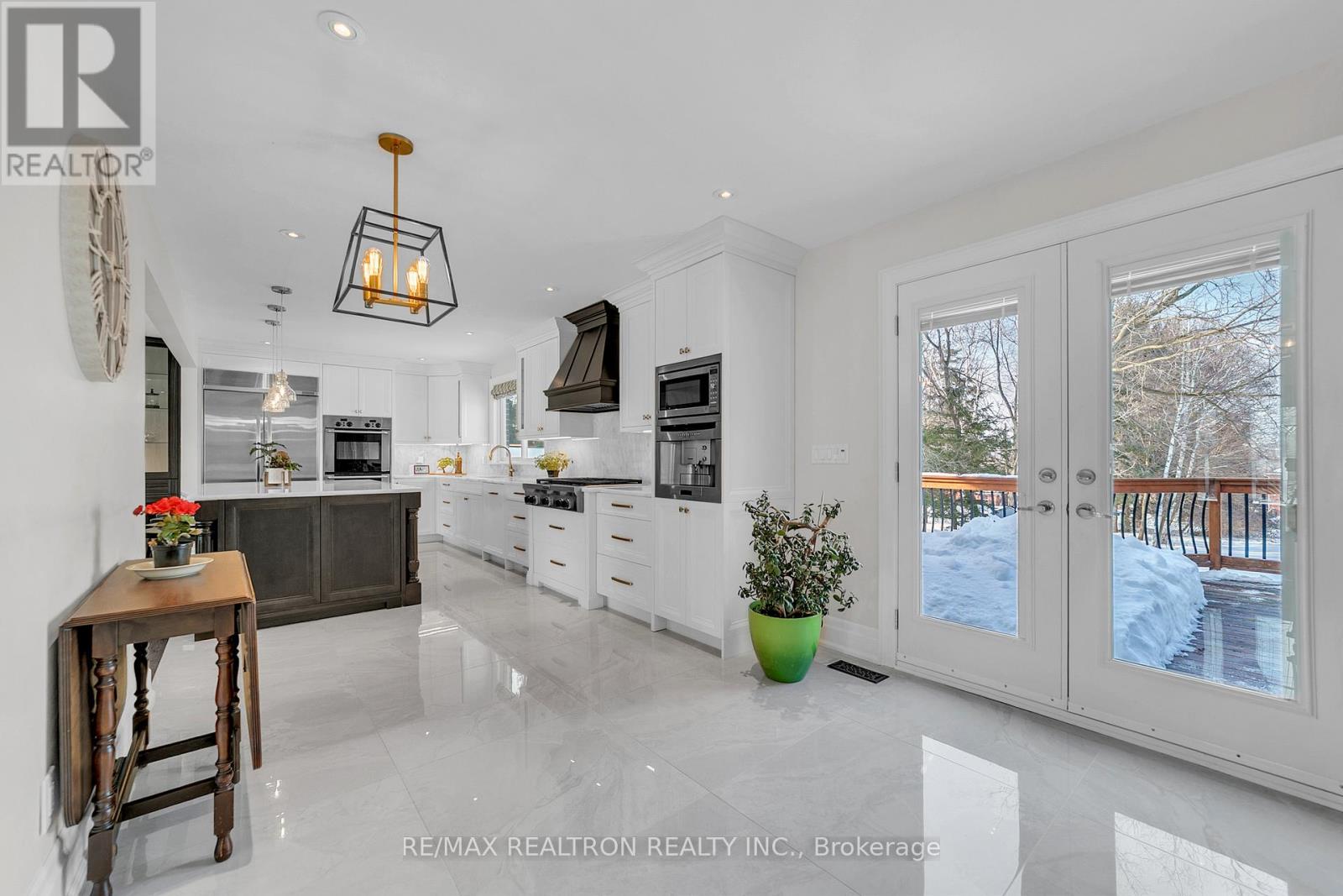 71 Fletcher Street, Bradford West Gwillimbury, Ontario  L3Z 1M1 - Photo 15 - N12837518