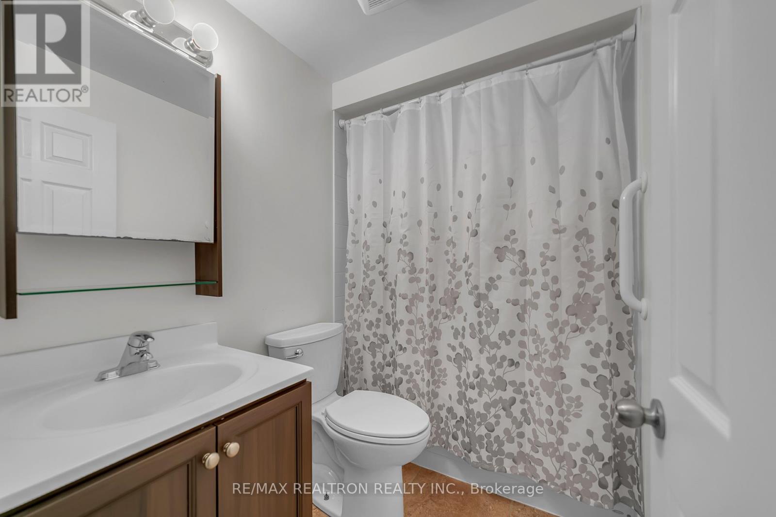 71 Fletcher Street, Bradford West Gwillimbury, Ontario  L3Z 1M1 - Photo 41 - N12837518