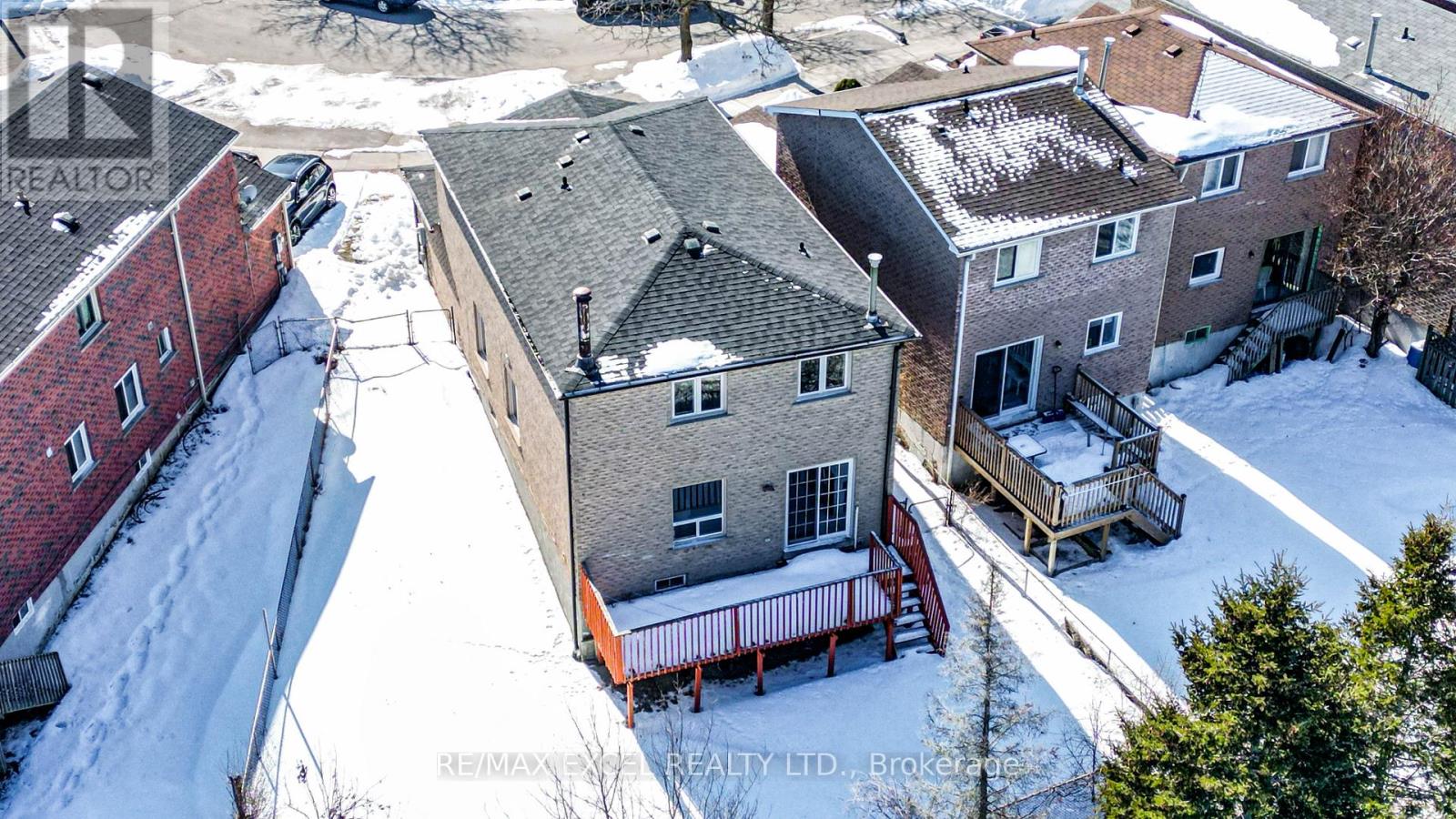36 Laguna Crescent, Markham, Ontario  L3S 3G6 - Photo 6 - N12837542