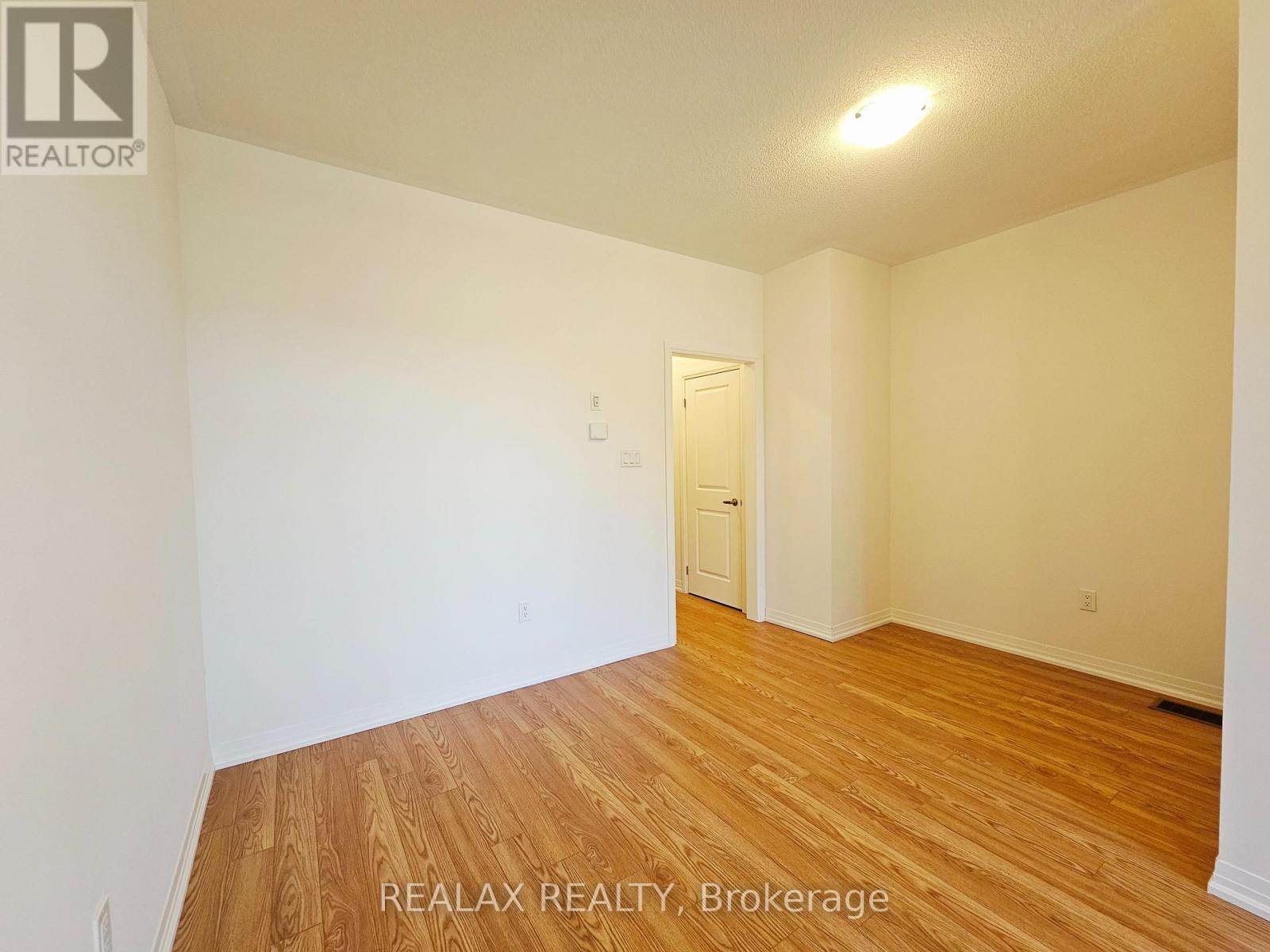 103 Carneros Way, Markham, Ontario  L6B 1R2 - Photo 11 - N12837604