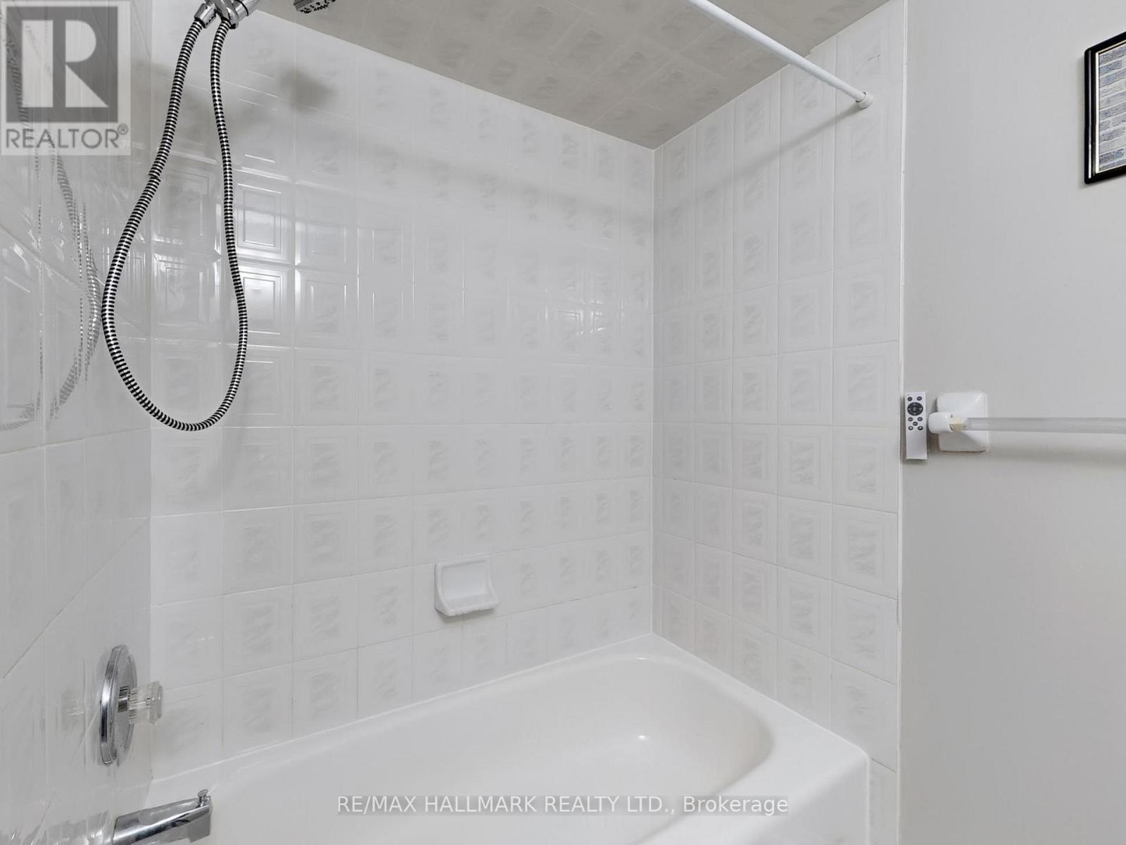 62 Crittenden Drive, Georgina, Ontario  L4P 4E3 - Photo 34 - N12837626